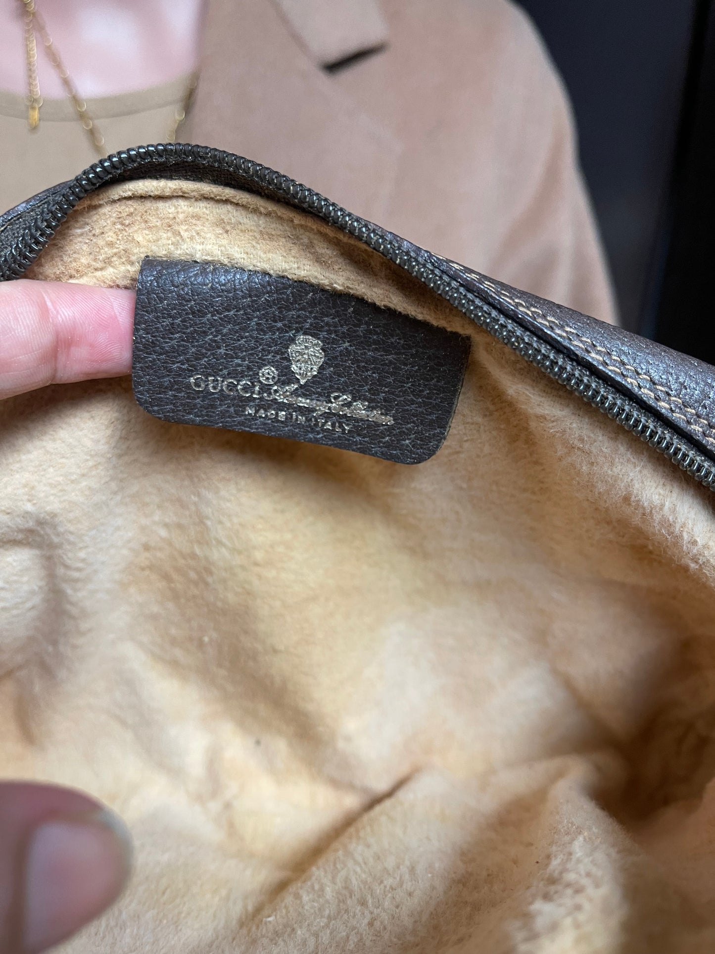 Authentic Gucci vintage crossbody bag