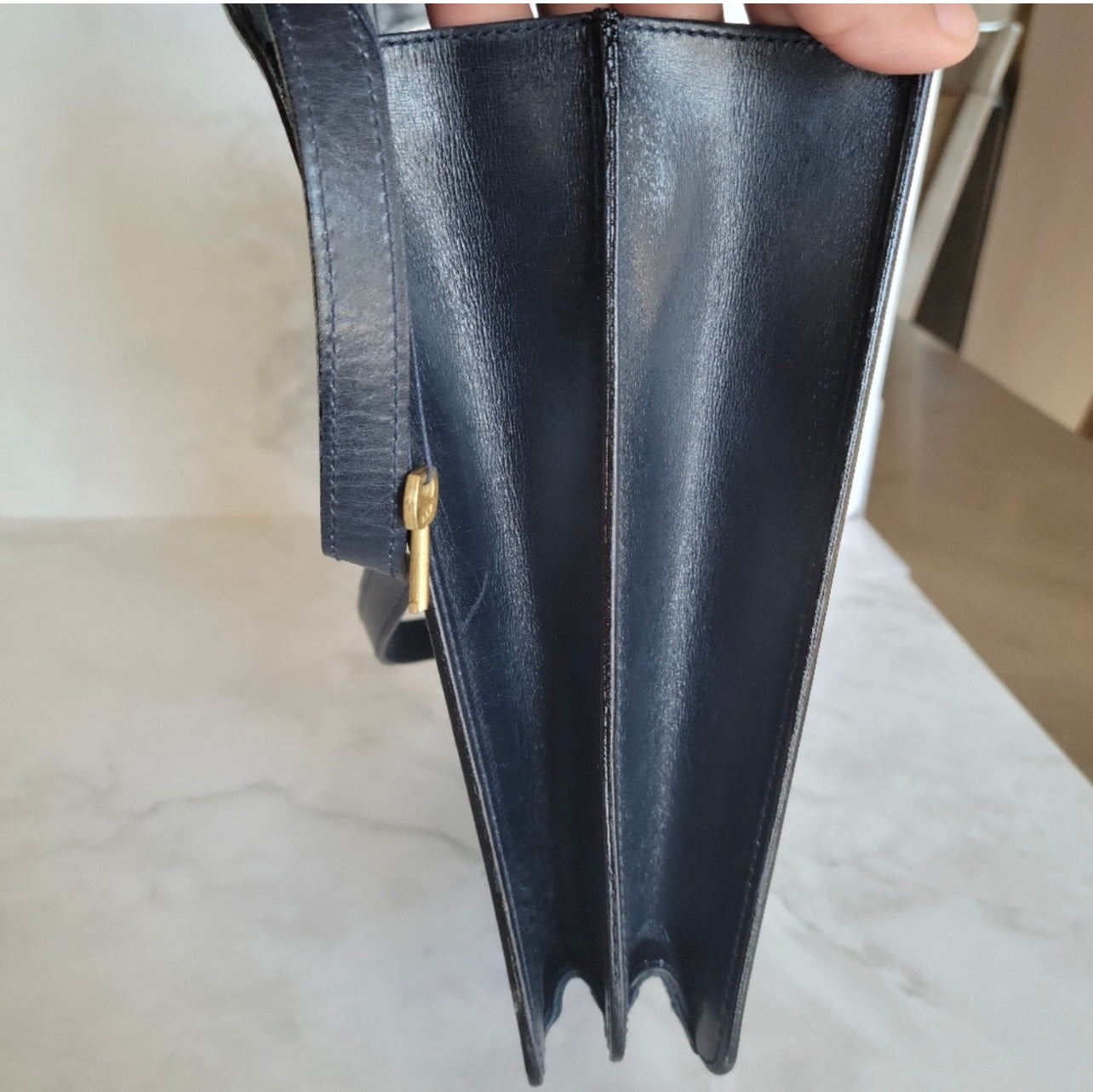 Authentic Gucci vintage crossbody bag