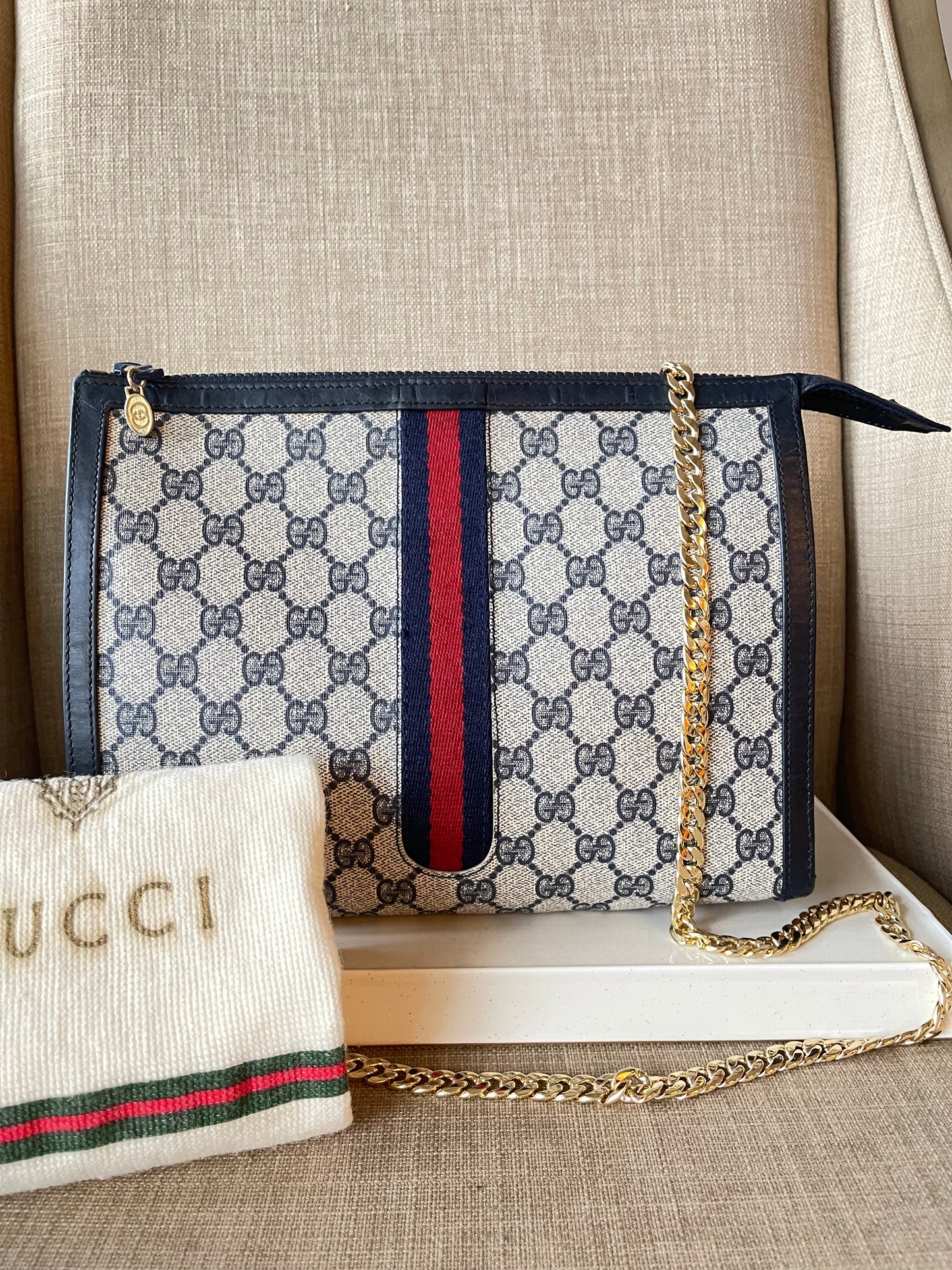 Authentic Gucci vintage web sherry line clutch crossbody