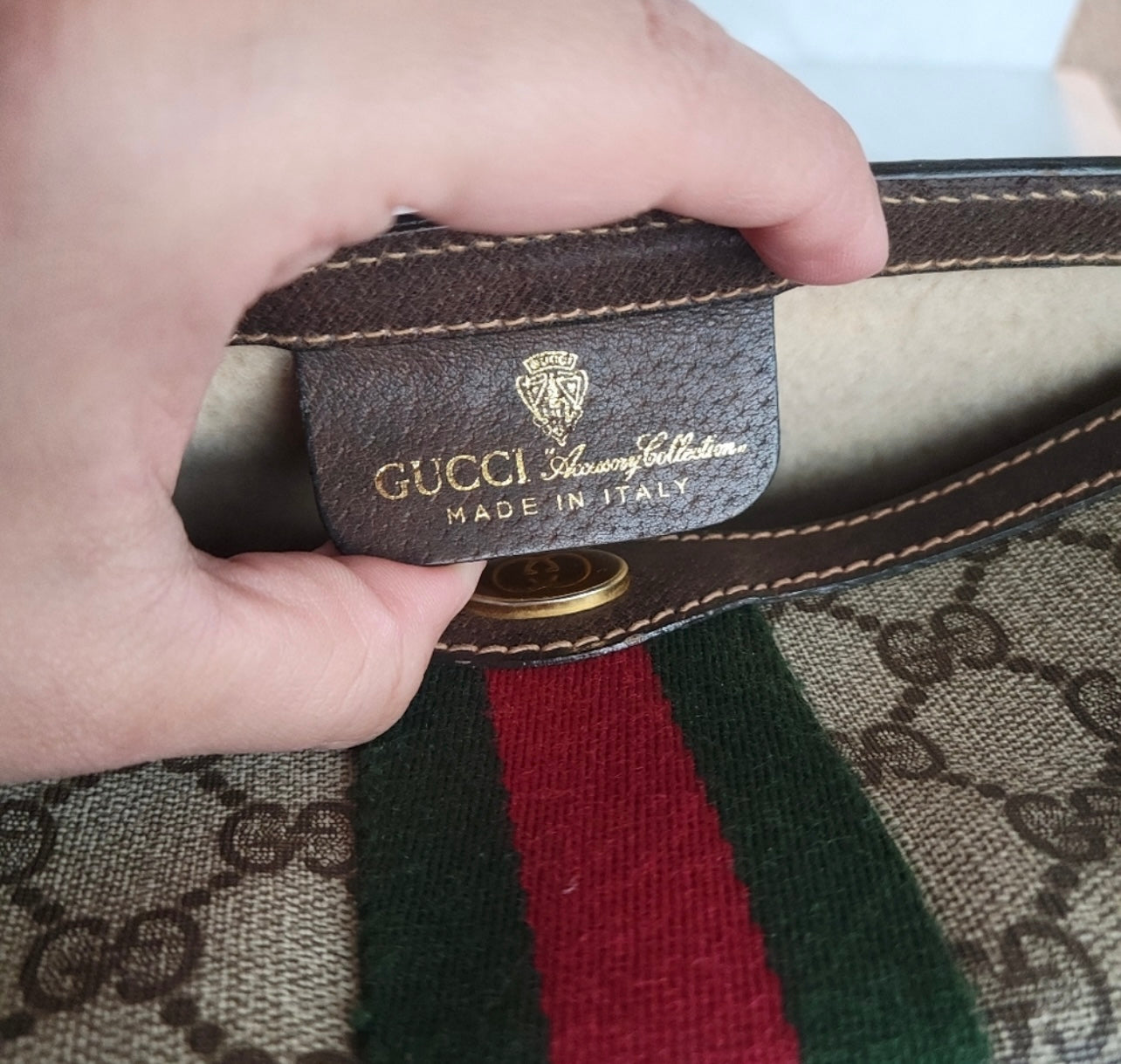 Authentic Gucci vintage sherry line clutch crossbody
