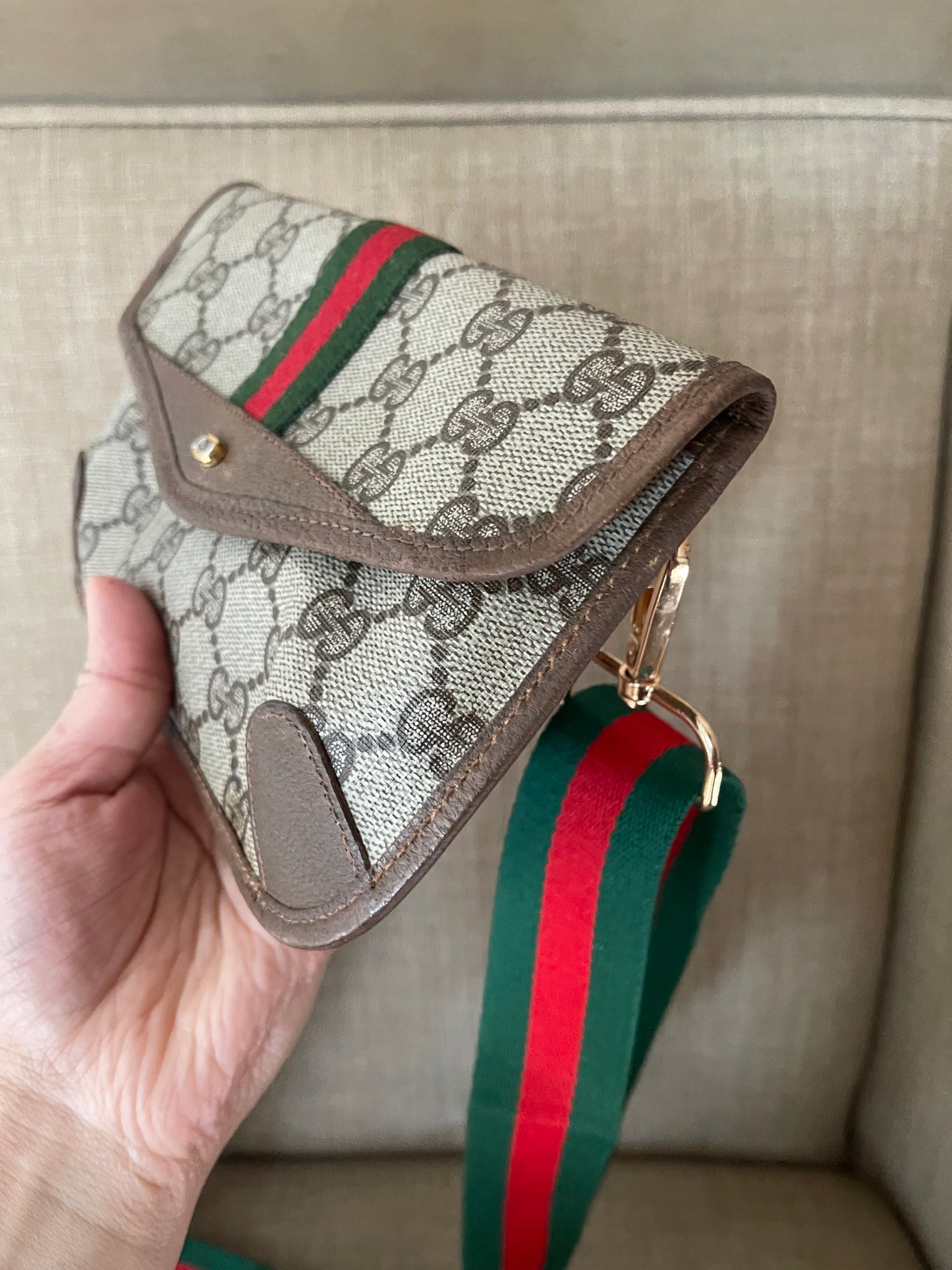 Authentic Gucci vintage clutch crossbody