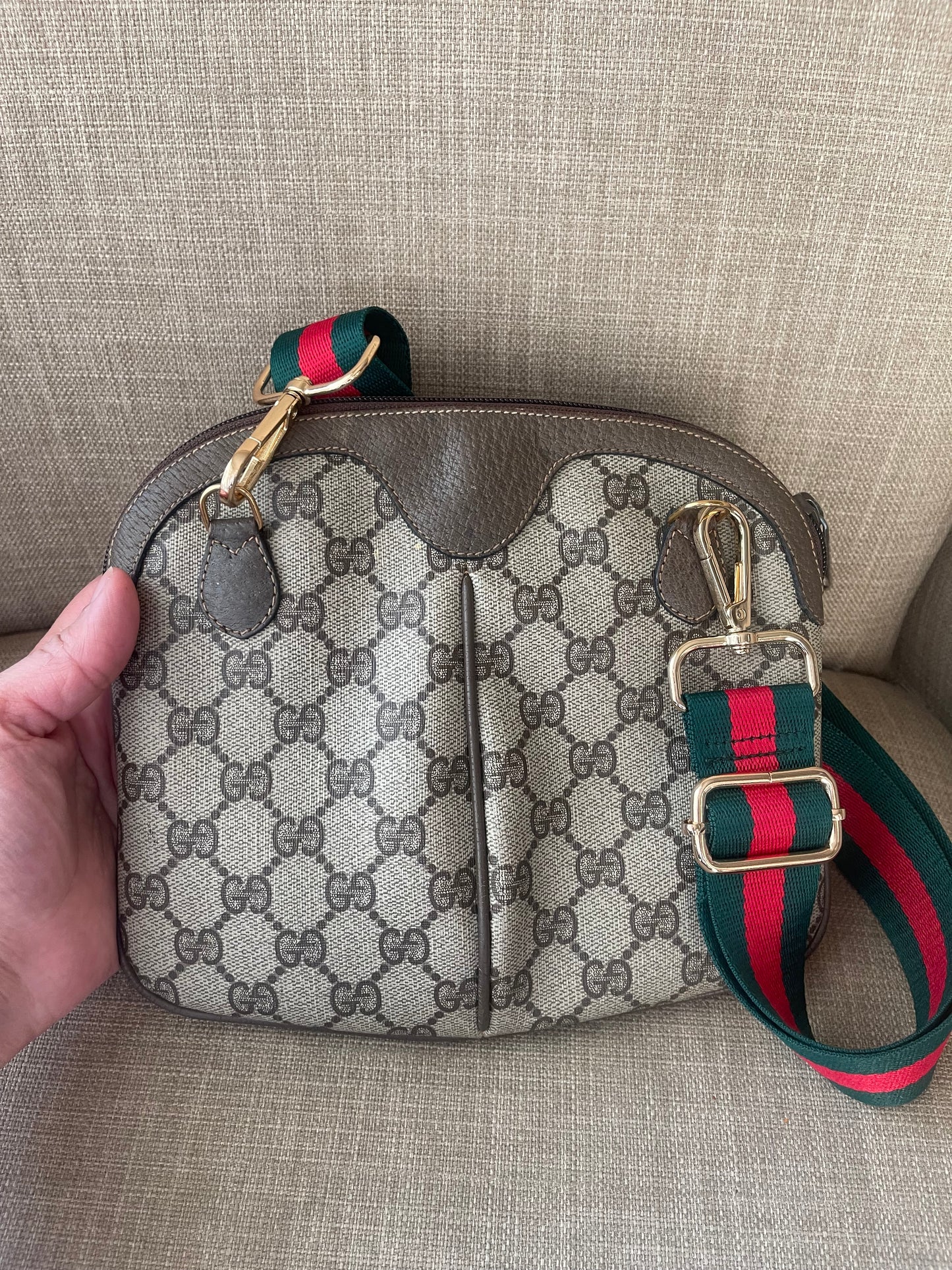 Authentic Gucci vintage crossbody bag