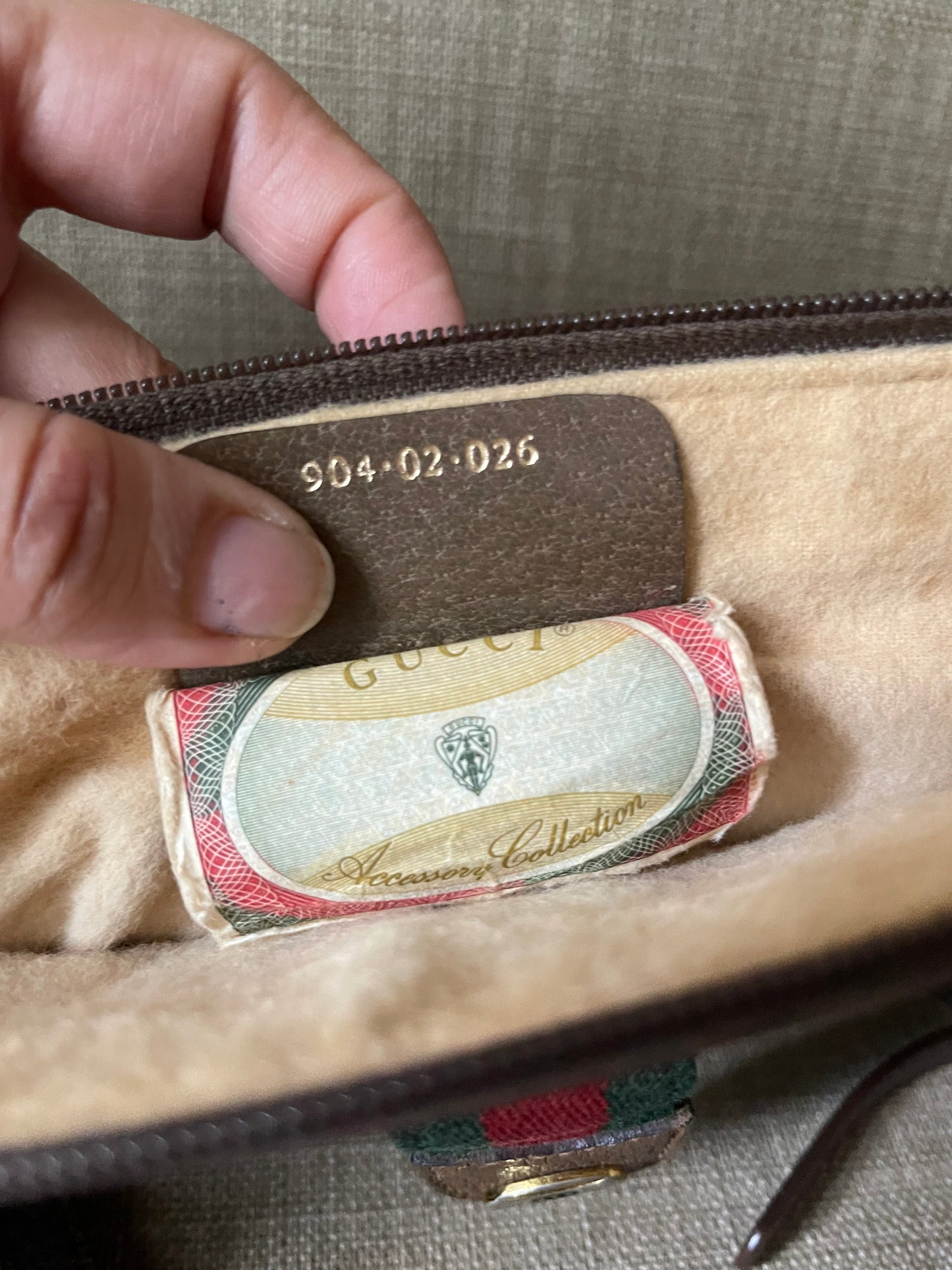 Authentic Gucci vintage web sherry line clutch crossbody bag