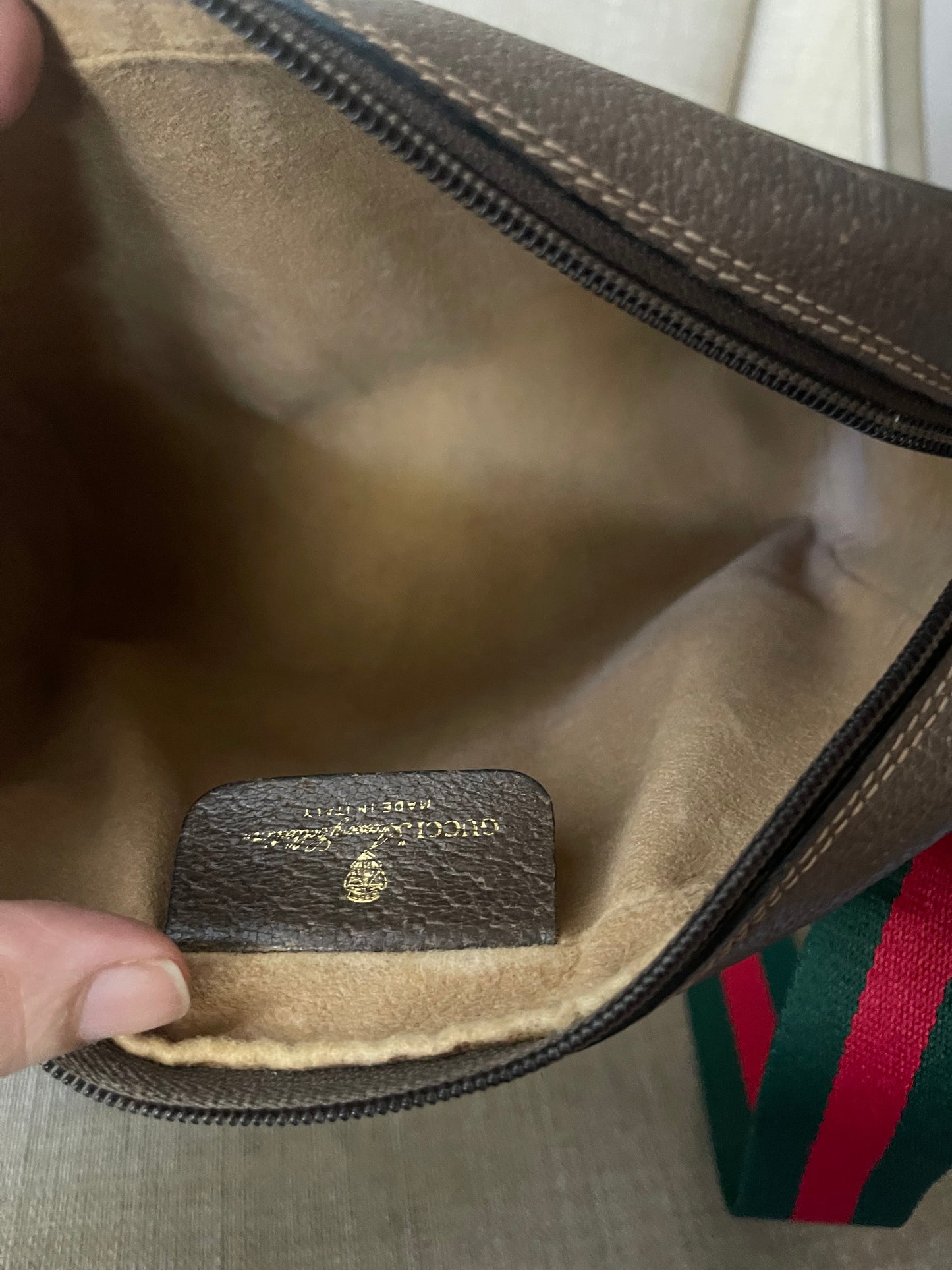 Authentic Gucci vintage web sherry line crossbody bag