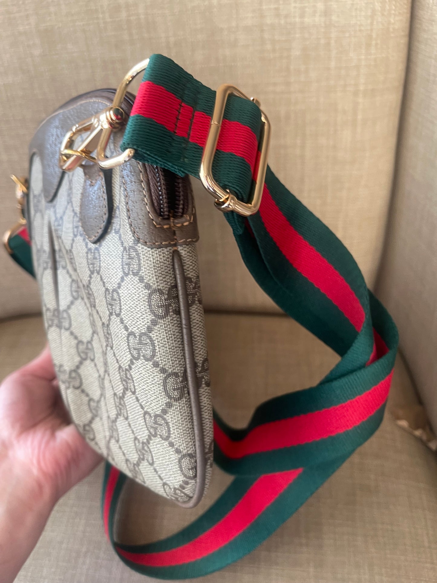 Authentic Gucci vintage crossbody bag