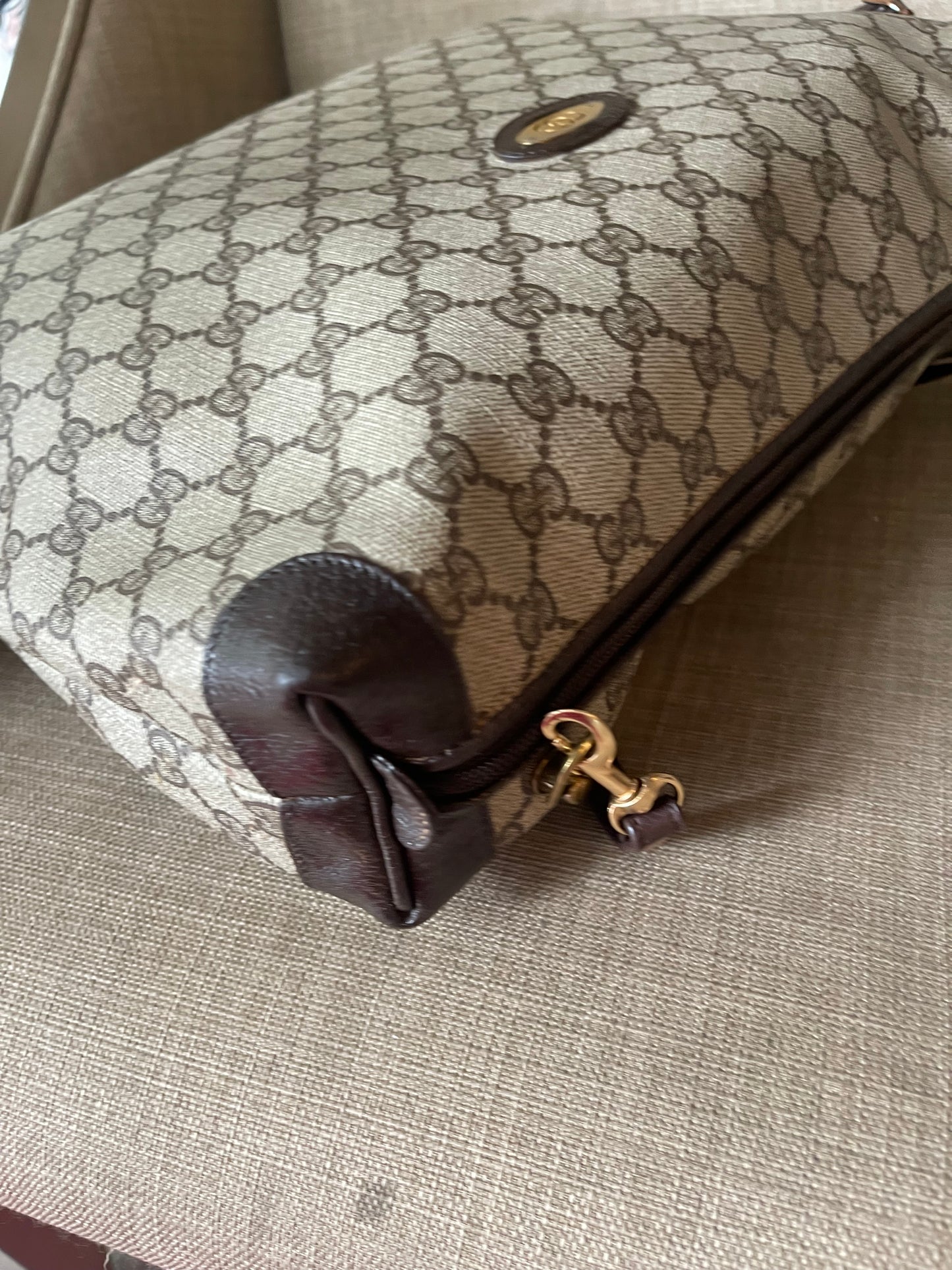 Authentic Gucci vintage gg canvas crossbody bag