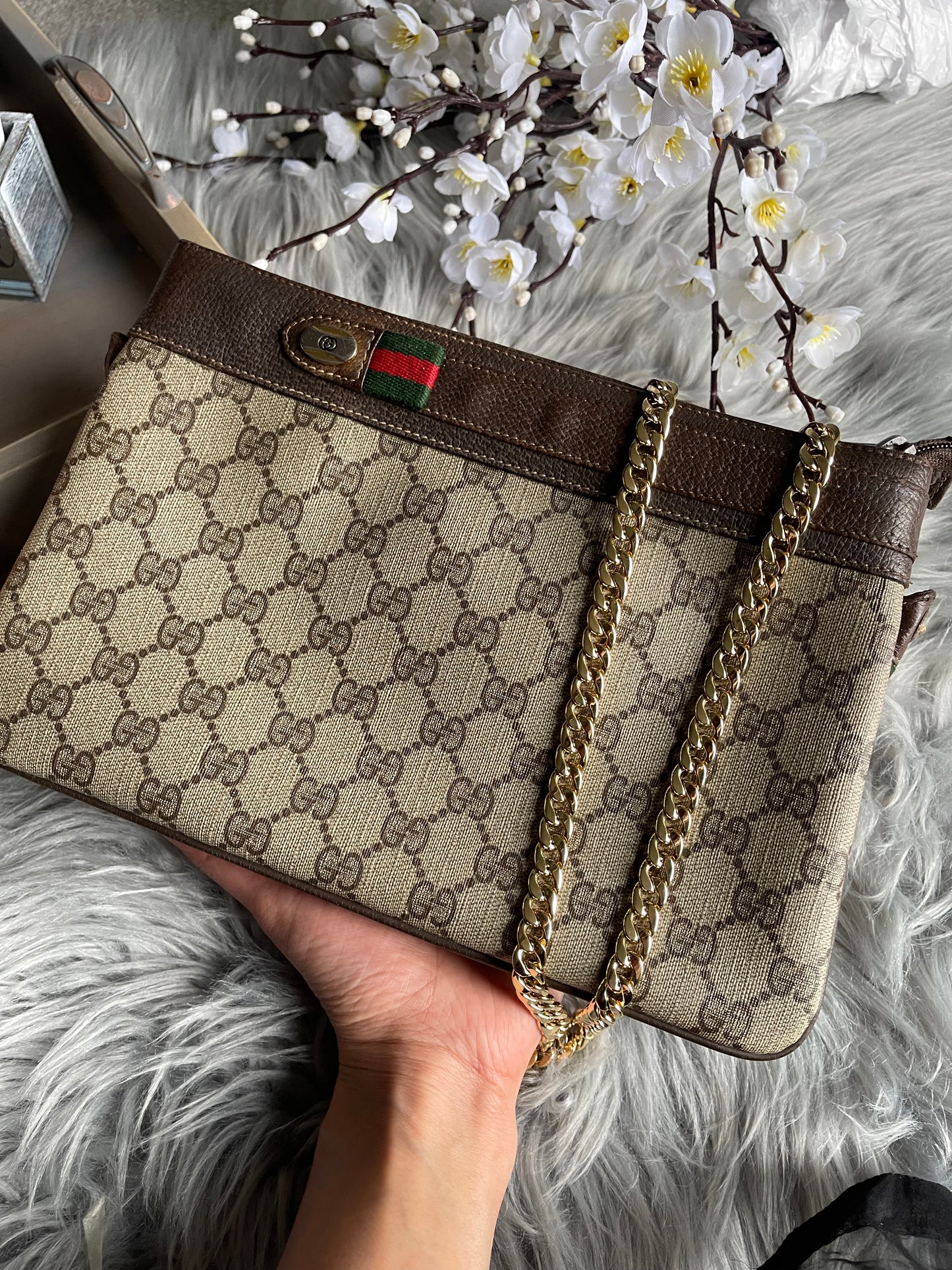 Authentic Gucci vintage crossbody bag