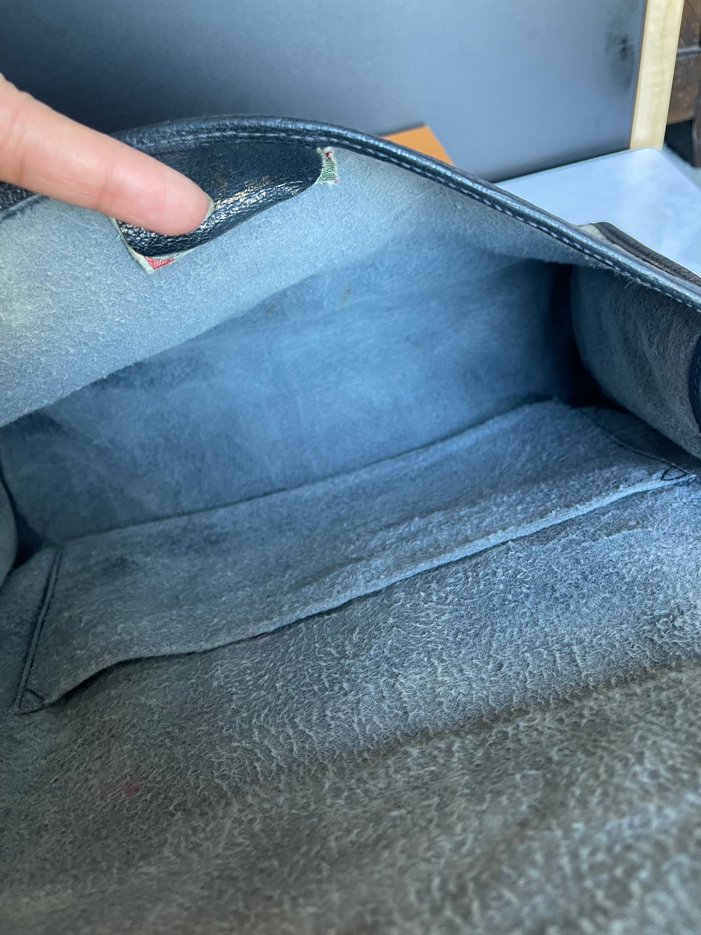 Authentic vintage Gucci web sherry line crossbody bag