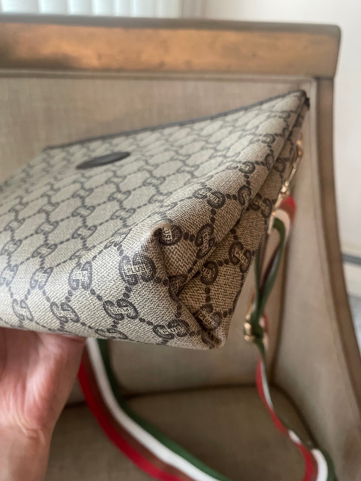 Authentic Gucci gg plus vintage clutch bag