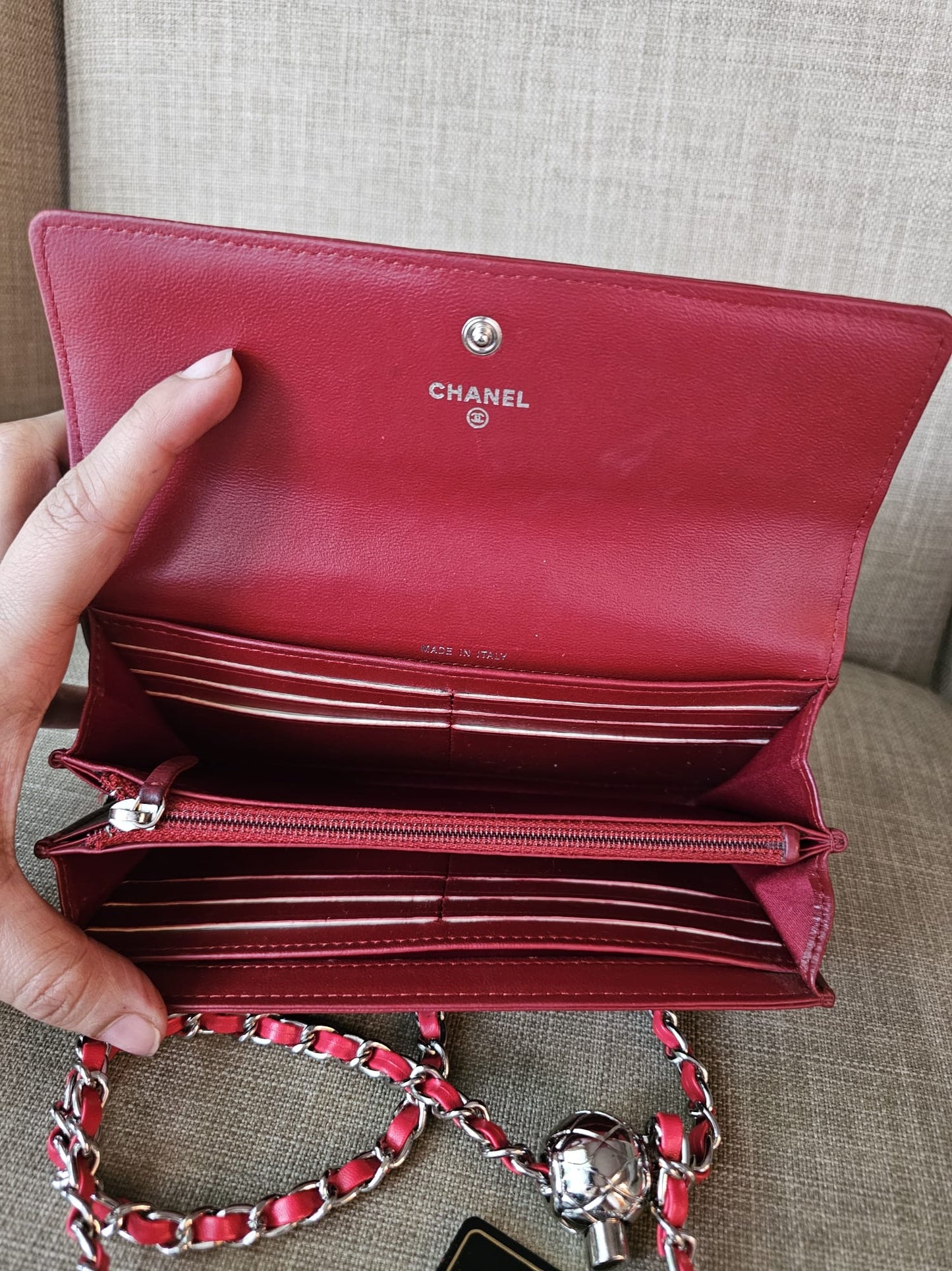 Authentic vintage Chanel bifold wallet on chain