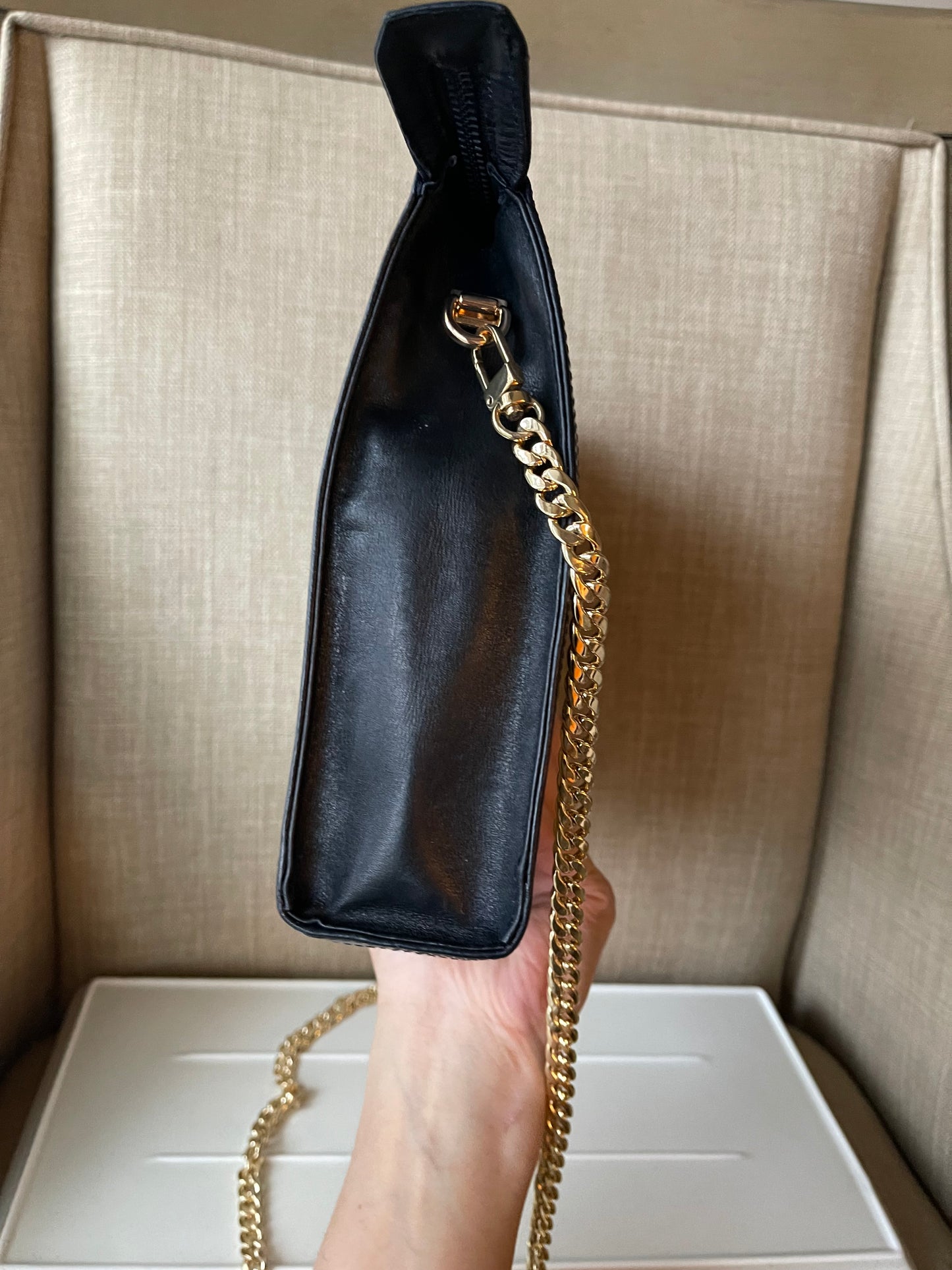 Authentic Gucci vintage web sherry line clutch crossbody