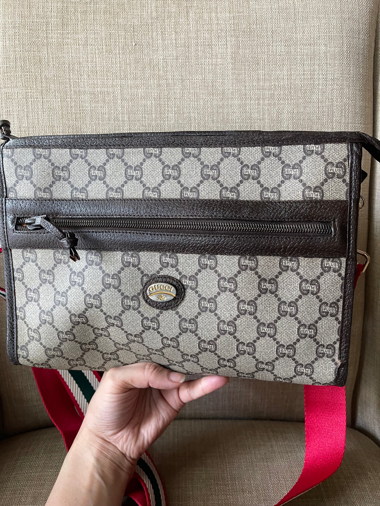 Authentic vintage Gucci plus clutch crossbody