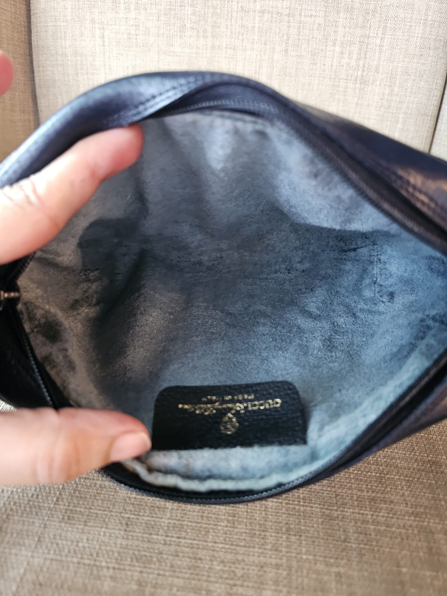 Authentic Gucci vintage web sherry line crossbody bag