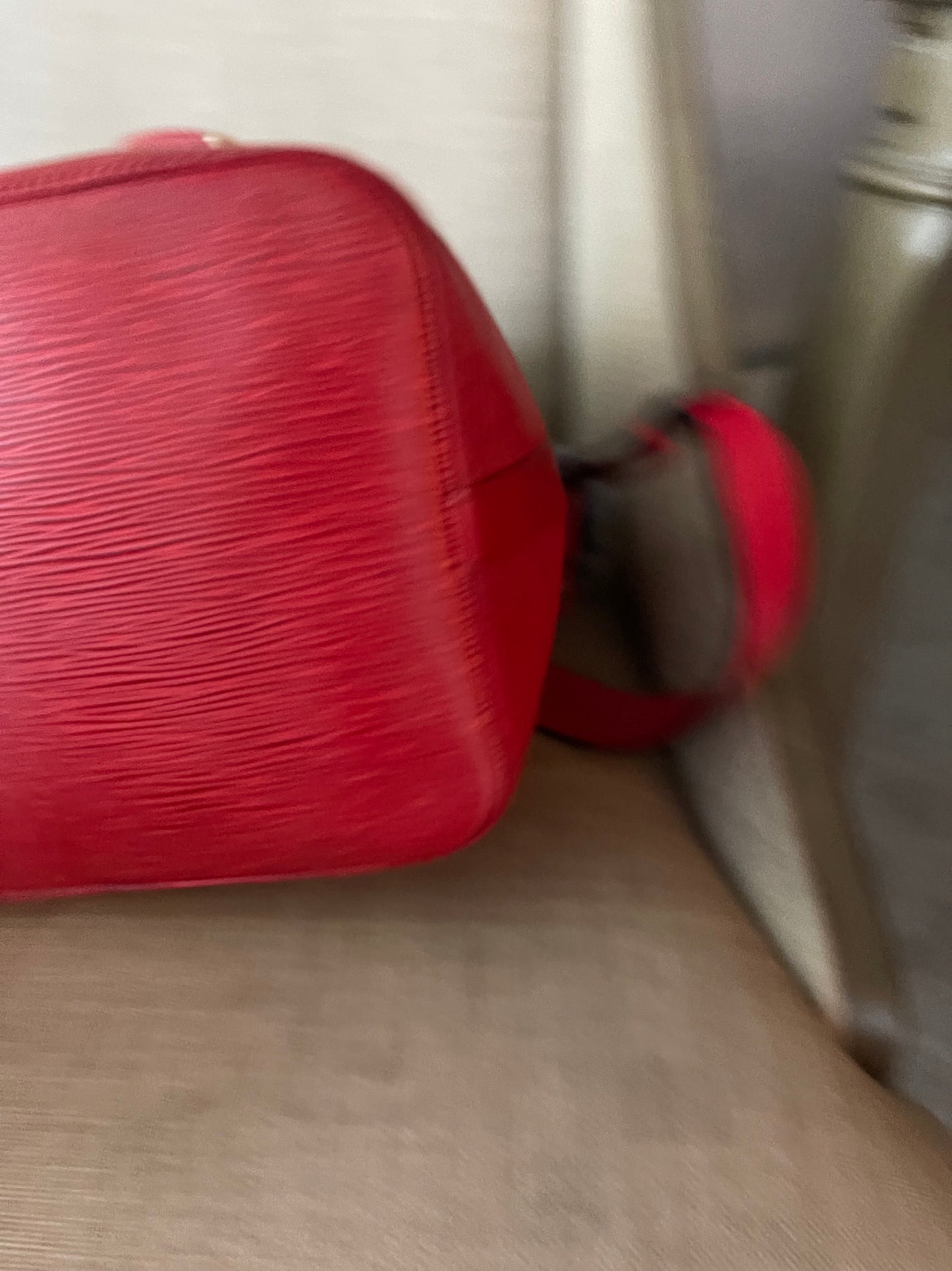 Authentic Louis Vuitton Epi noe shoulder bag red