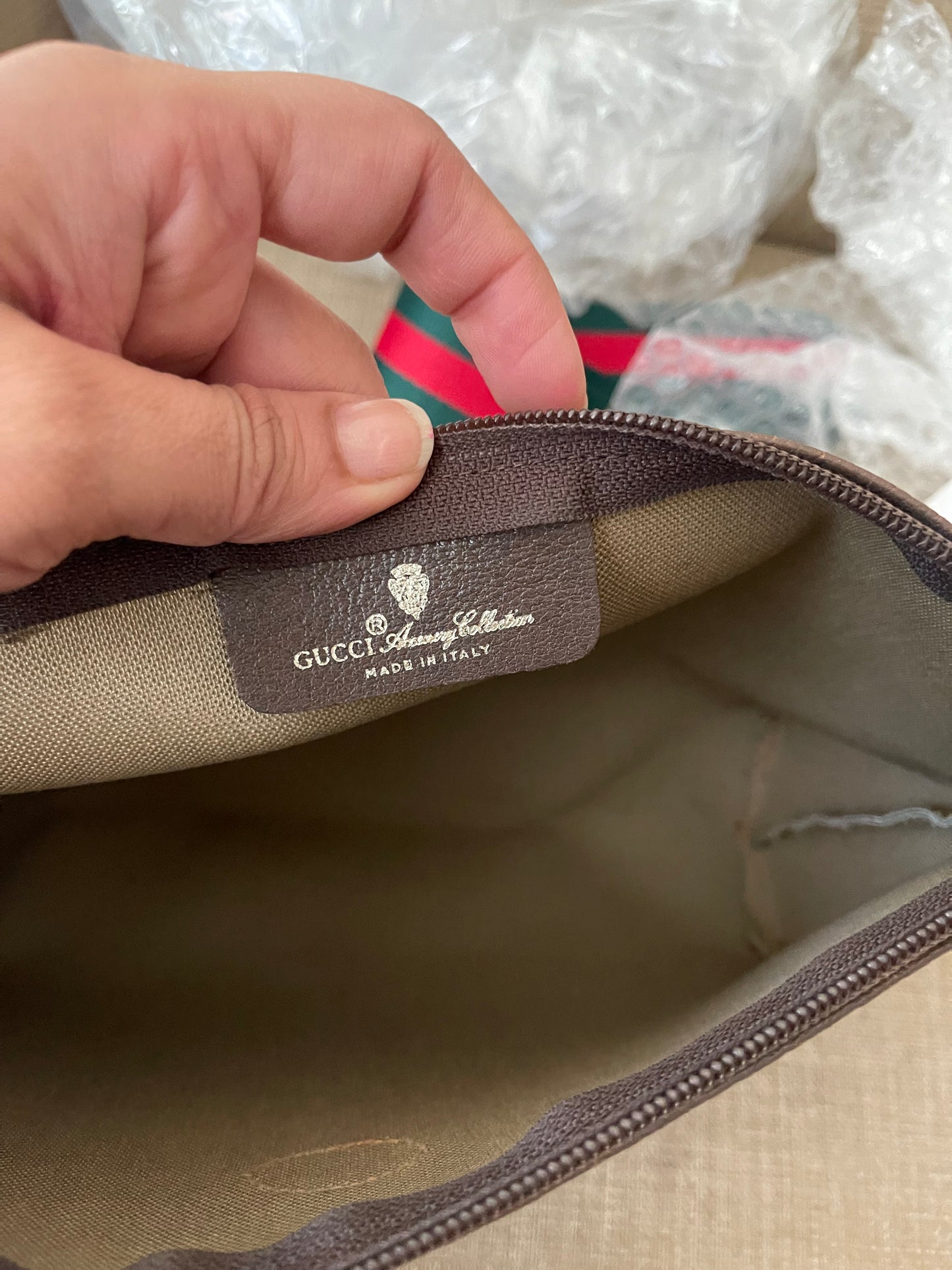 Authentic Gucci vintage web sherry line clutch crossbody