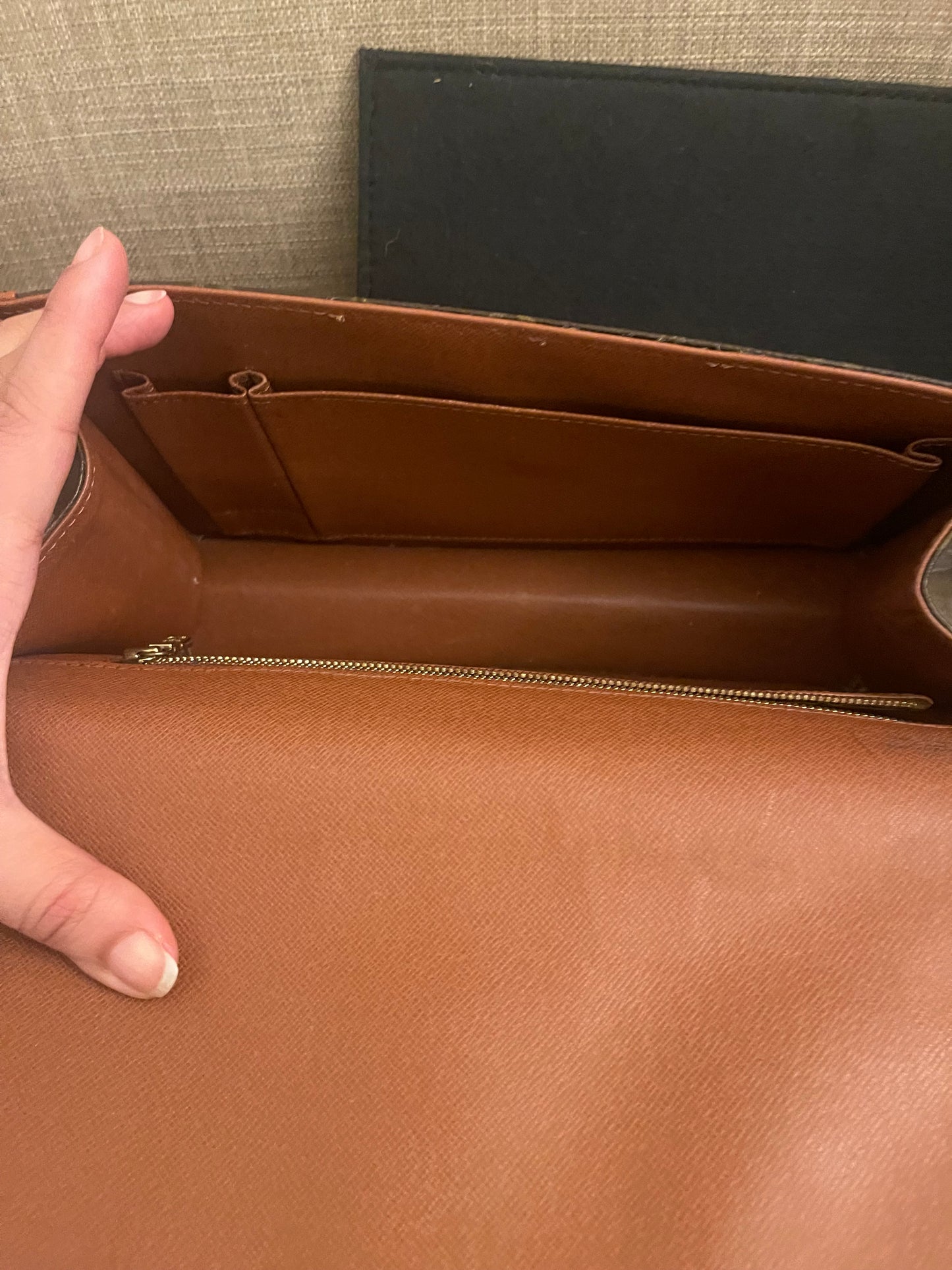 Authentic Louis Vuitton vintage dame clutch bag