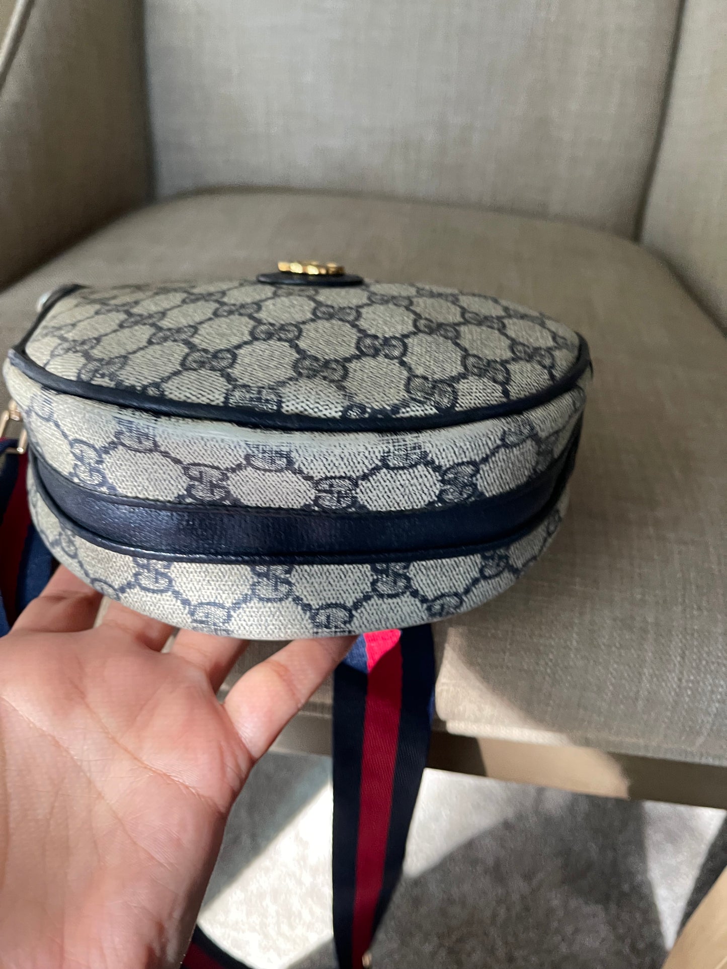 Authentic Gucci vintage gg canvas blue crossbody bag