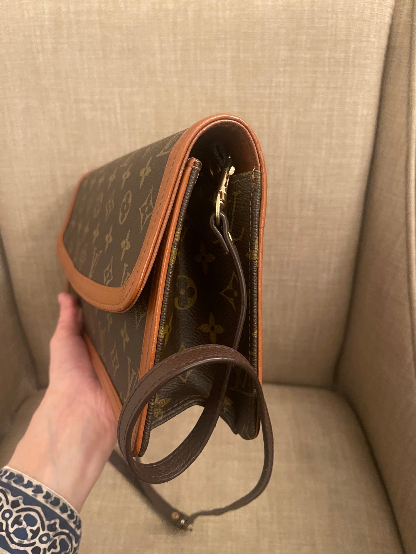 Authentic Louis Vuitton vintage dame clutch bag