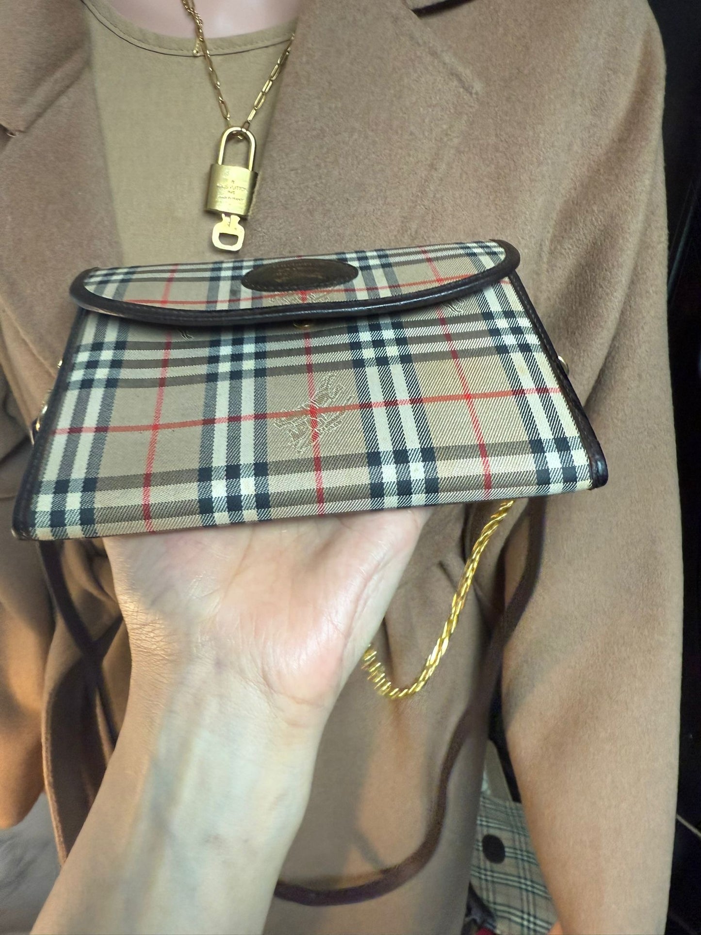 Authentic vintage Burberrys nova check clutch bag