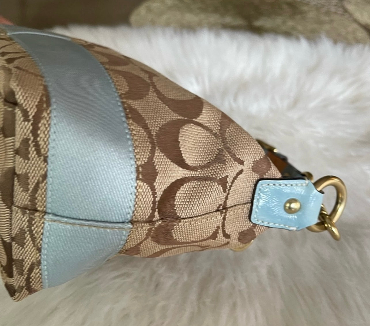 Coach mini shoulder bag