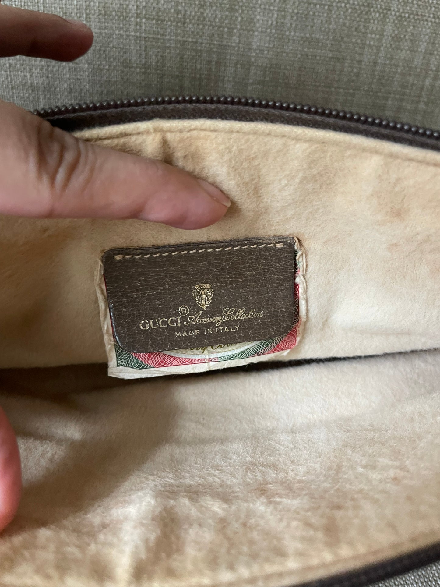 Authentic Gucci vintage web sherry line clutch crossbody bag