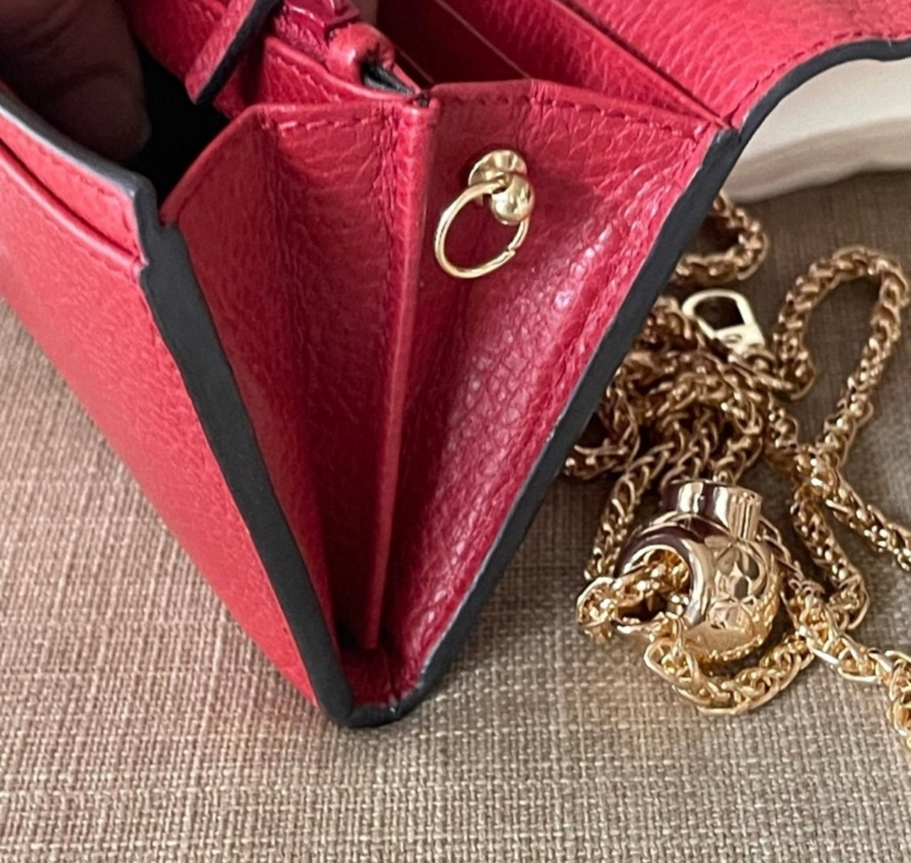 Authentic Gucci interlock gg wallet