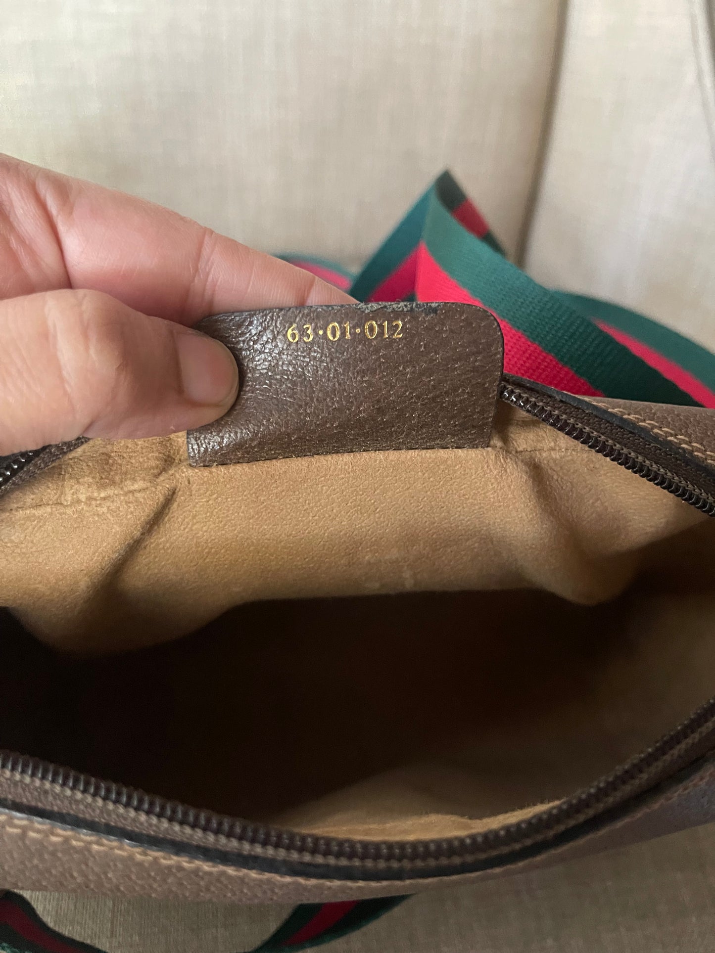 Authentic Gucci vintage web sherry line crossbody bag