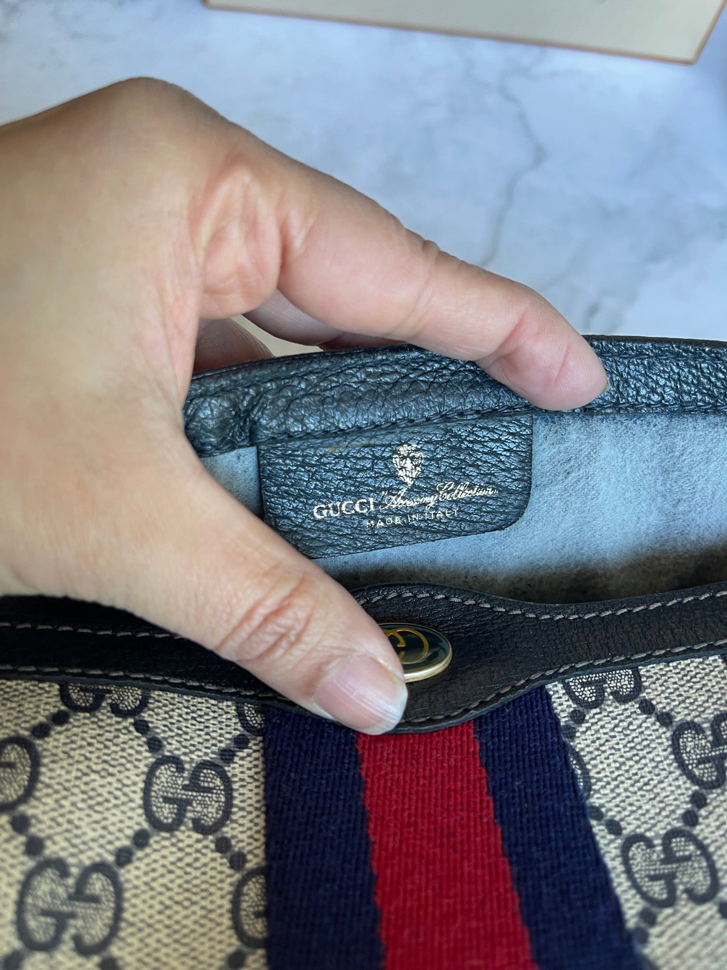 Authentic Gucci vintage web sherry line crossbody bag