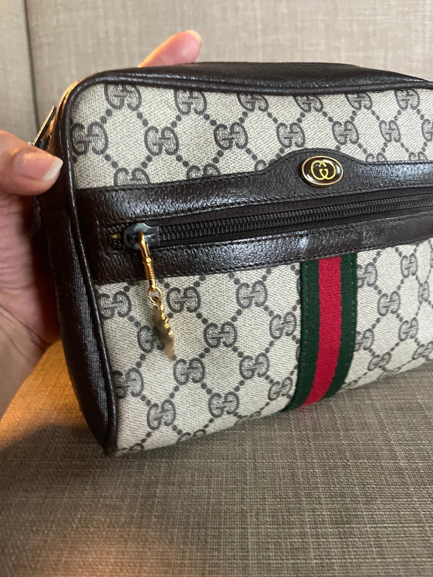 Authentic Gucci vintage web sherry line crossbody bag