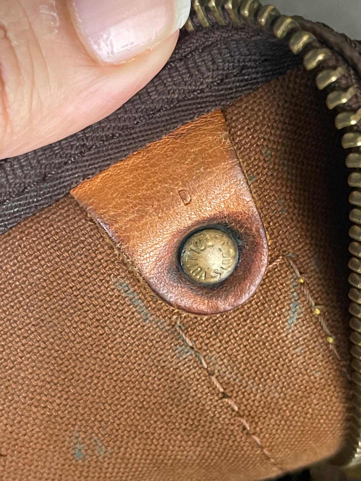 Authentic vintage Louis Vuitton luggage bag keepall 45