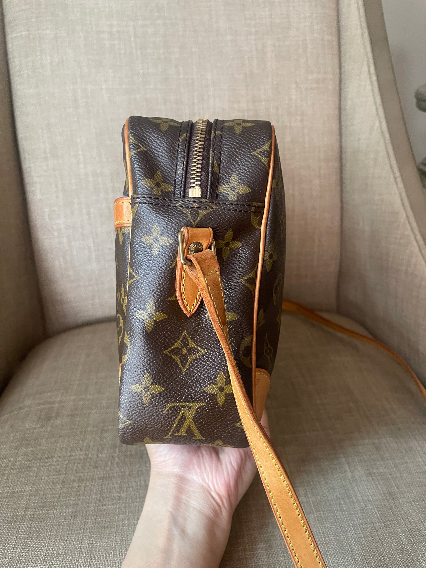 Authentic Louis Vuitton monogram vintage crossbody bag