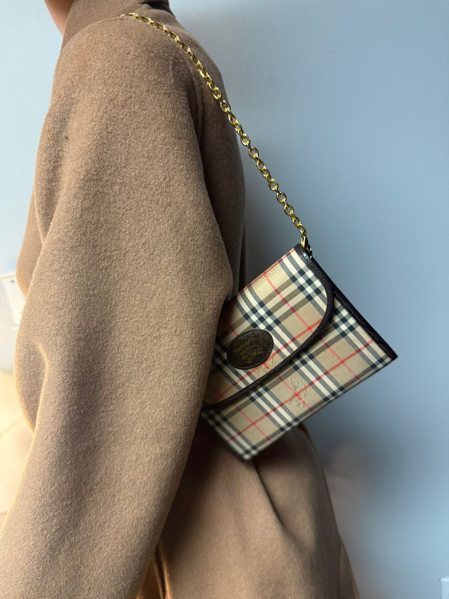 Authentic vintage Burberrys nova check clutch bag