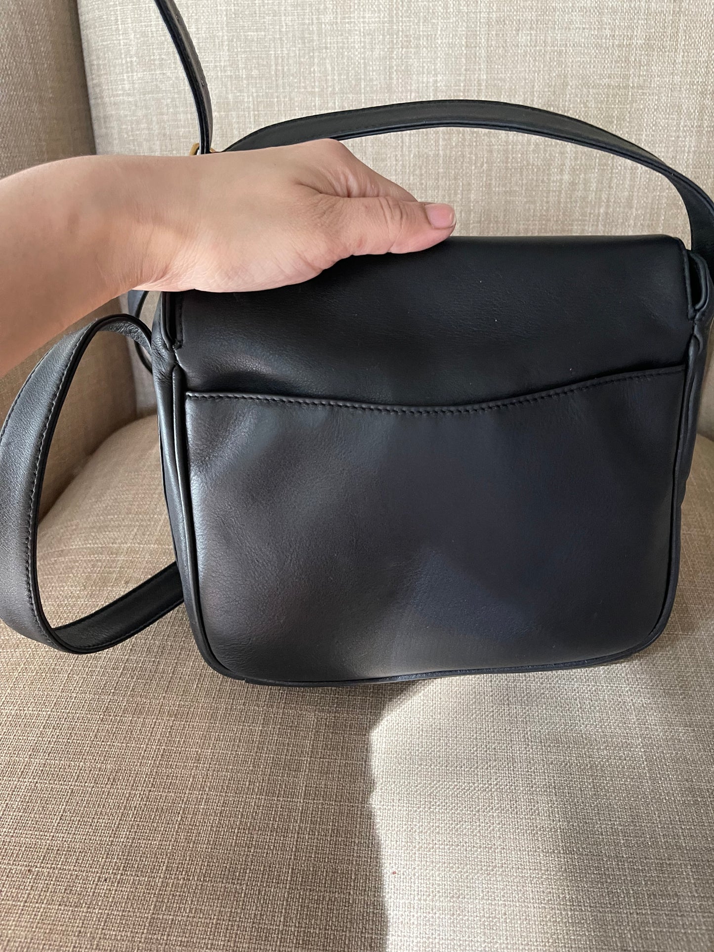 Authentic Gucci vintage horsebit crossbody bag