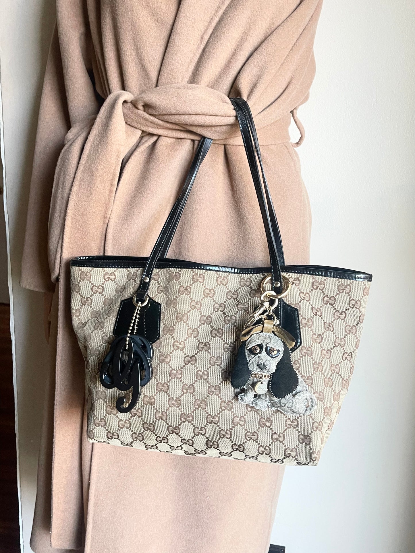 Authentic Gucci vintage gg canvas tote bag