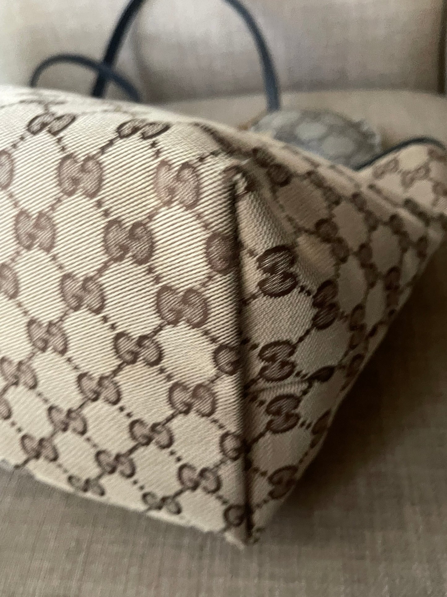 Authentic Gucci vintage gg canvas tote bag