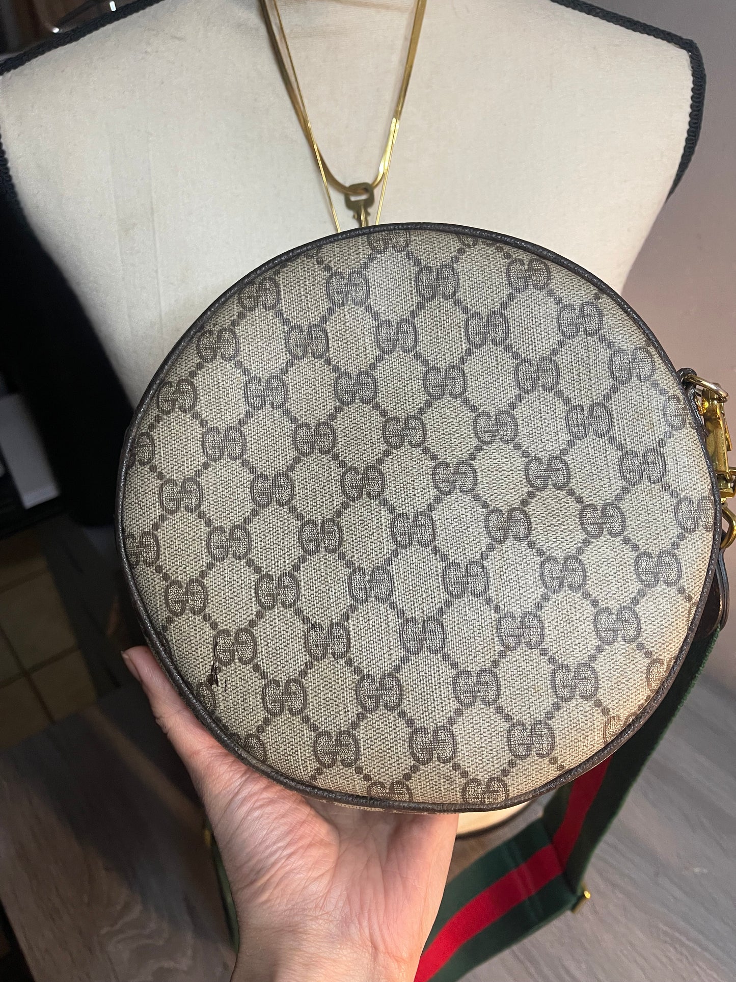 Authentic Gucci vintage gg canvas crossbody