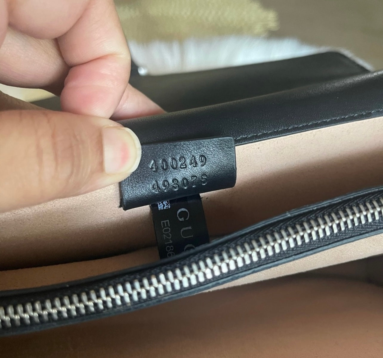 Authentic Gucci Dionysus shoulder bag