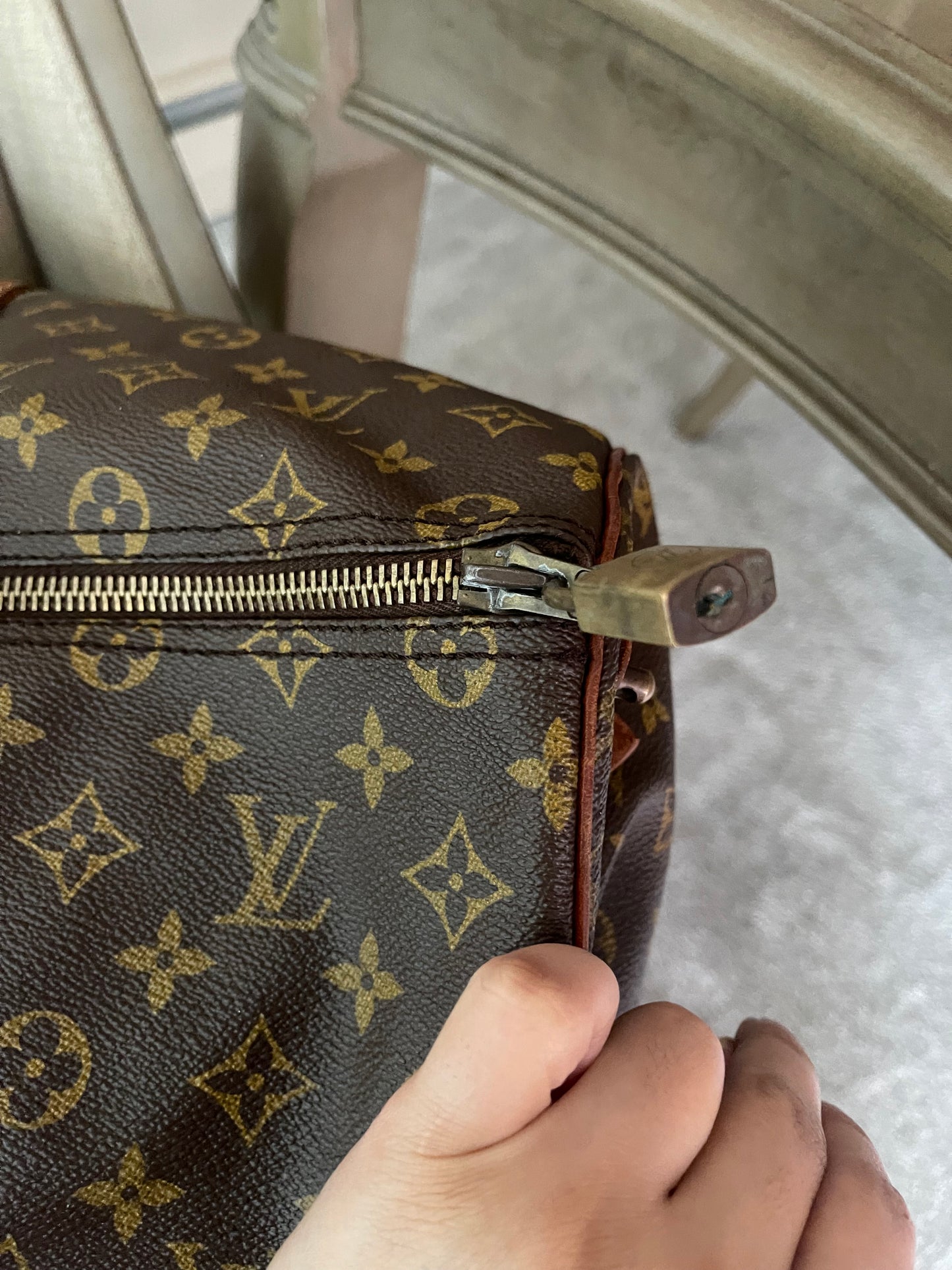 Authentic vintage Louis Vuitton luggage bag keepall 45