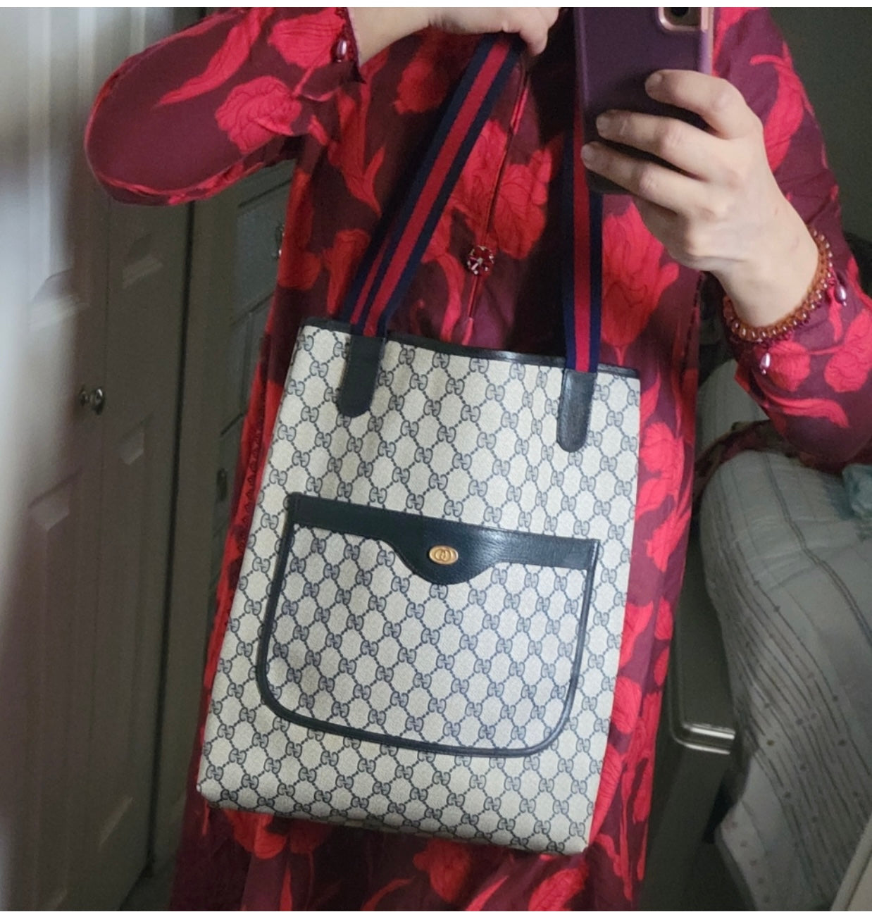 Authentic Gucci vintage web sherry line tote bag