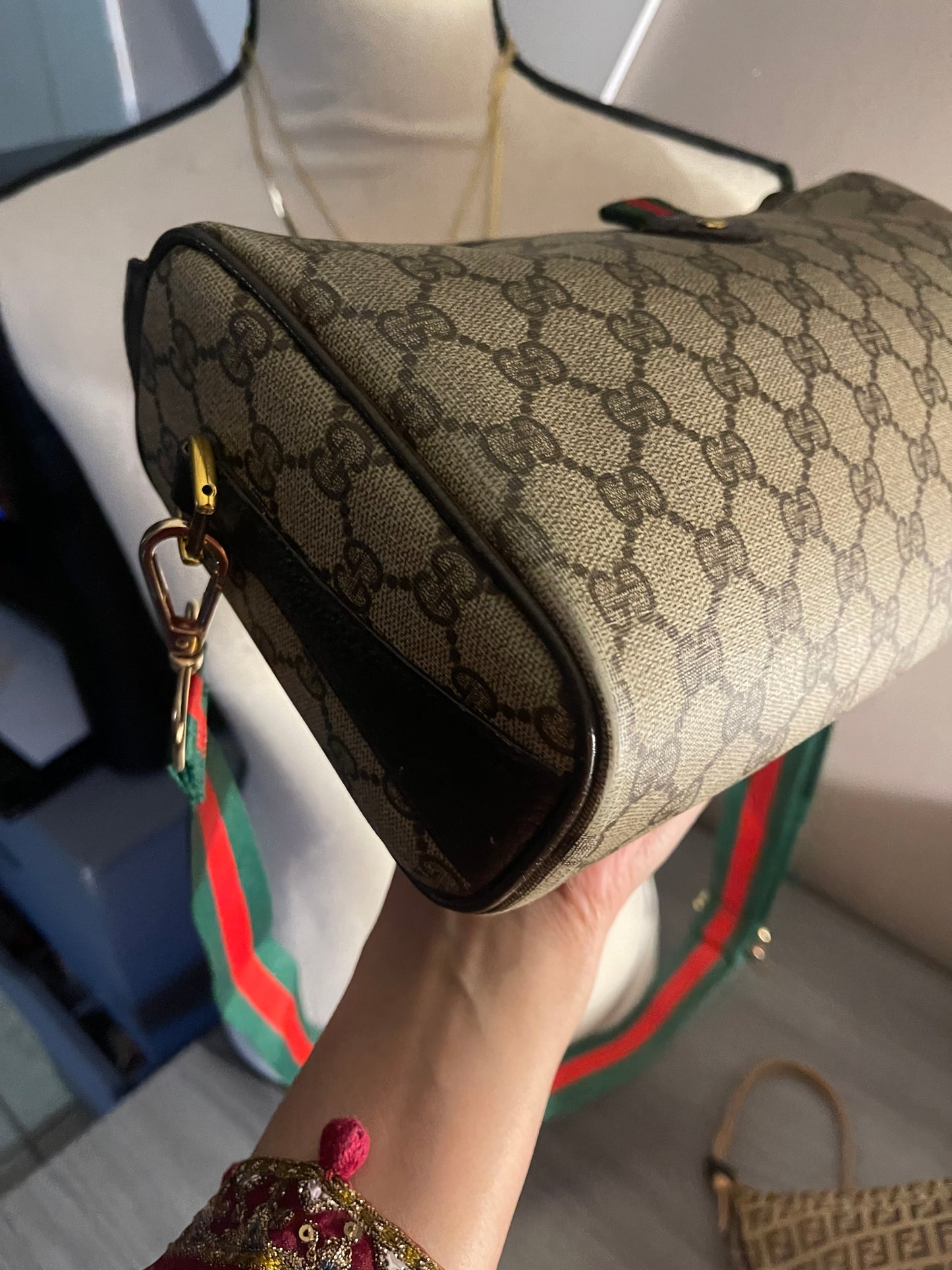 Authentic Gucci vintage web sherry line crossbody
