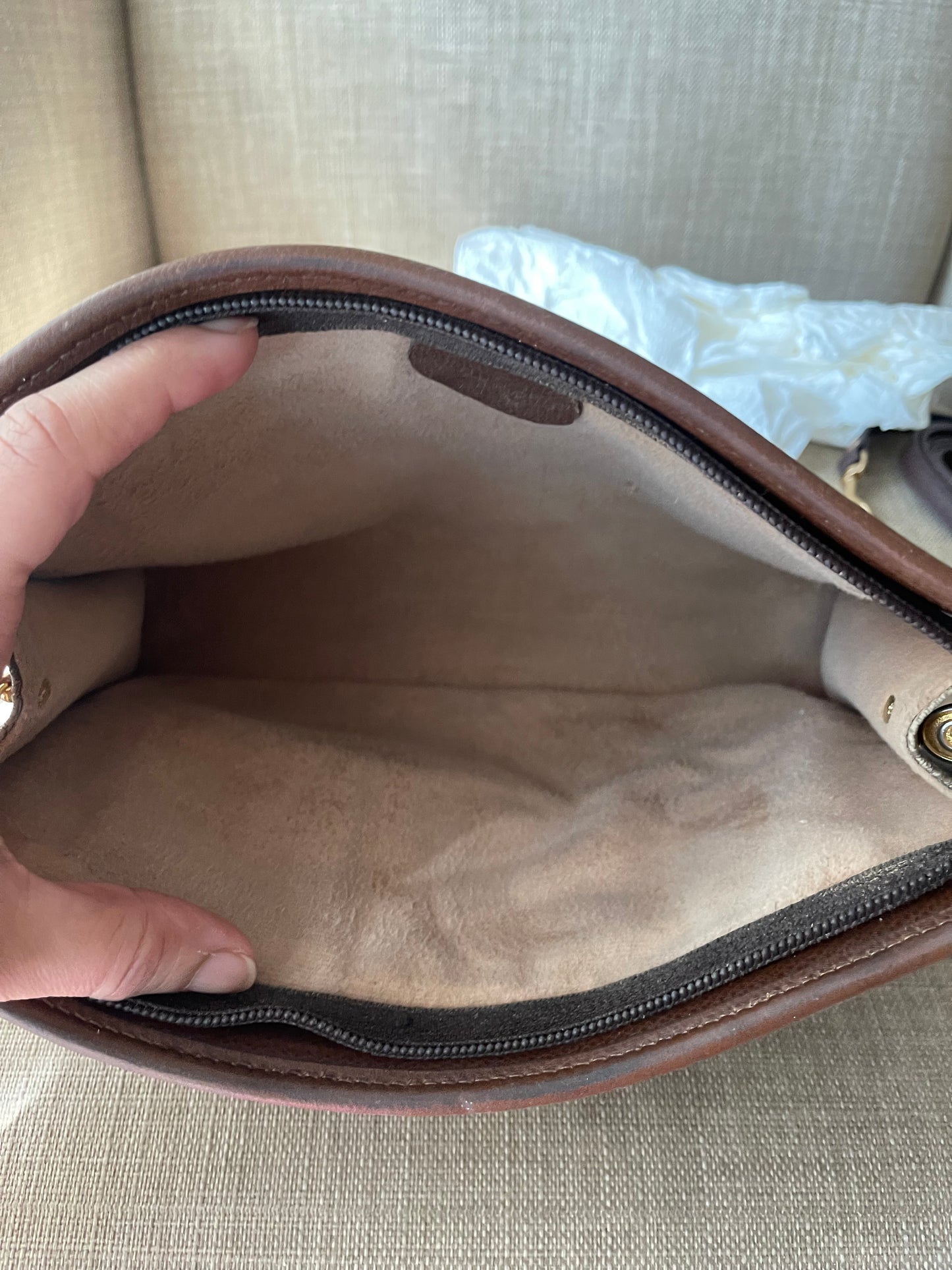 Authentic Gucci GG canvas clutch bag
