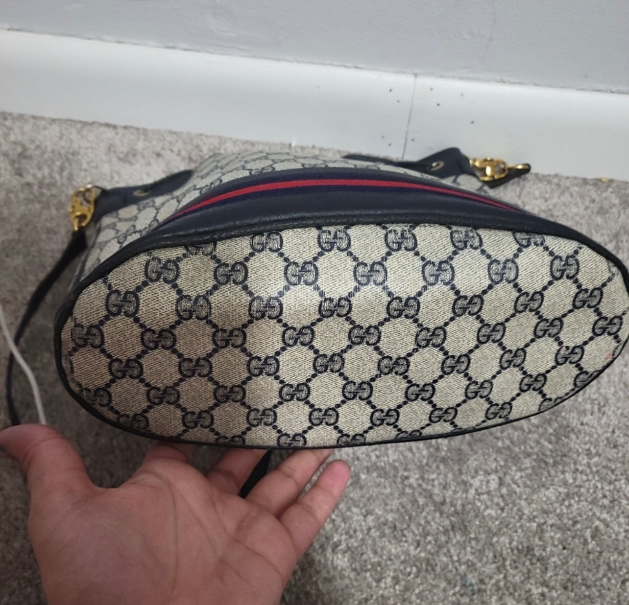 Authentic vintage Gucci web sherry line crossbody bag