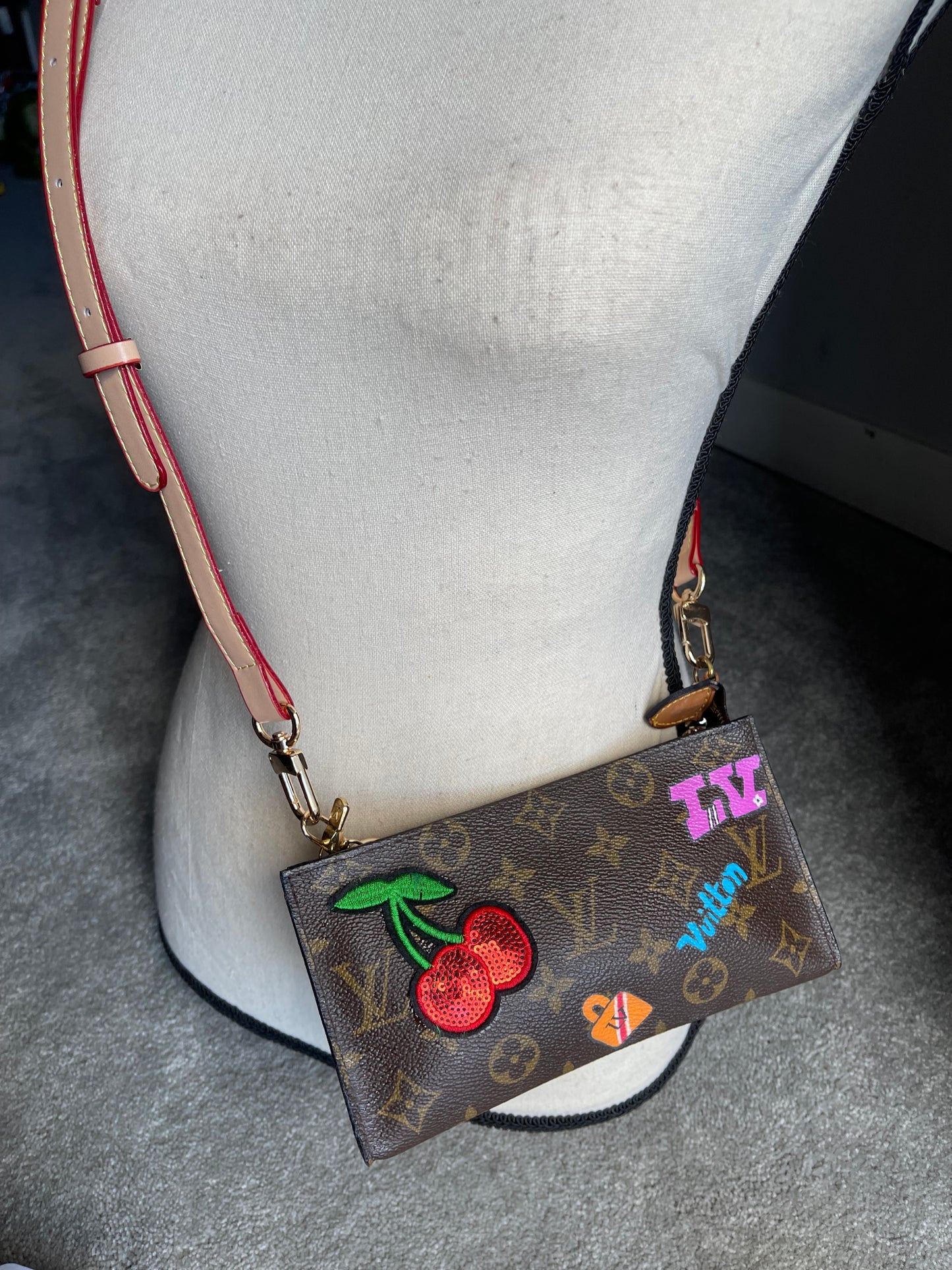 Authentic Louis Vuitton monogram accessory pouch