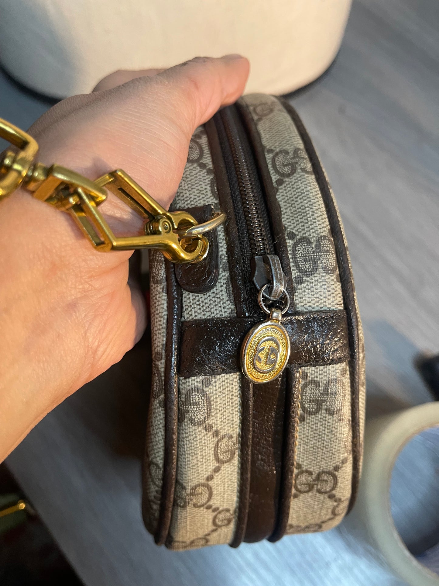 Authentic Gucci vintage gg canvas crossbody