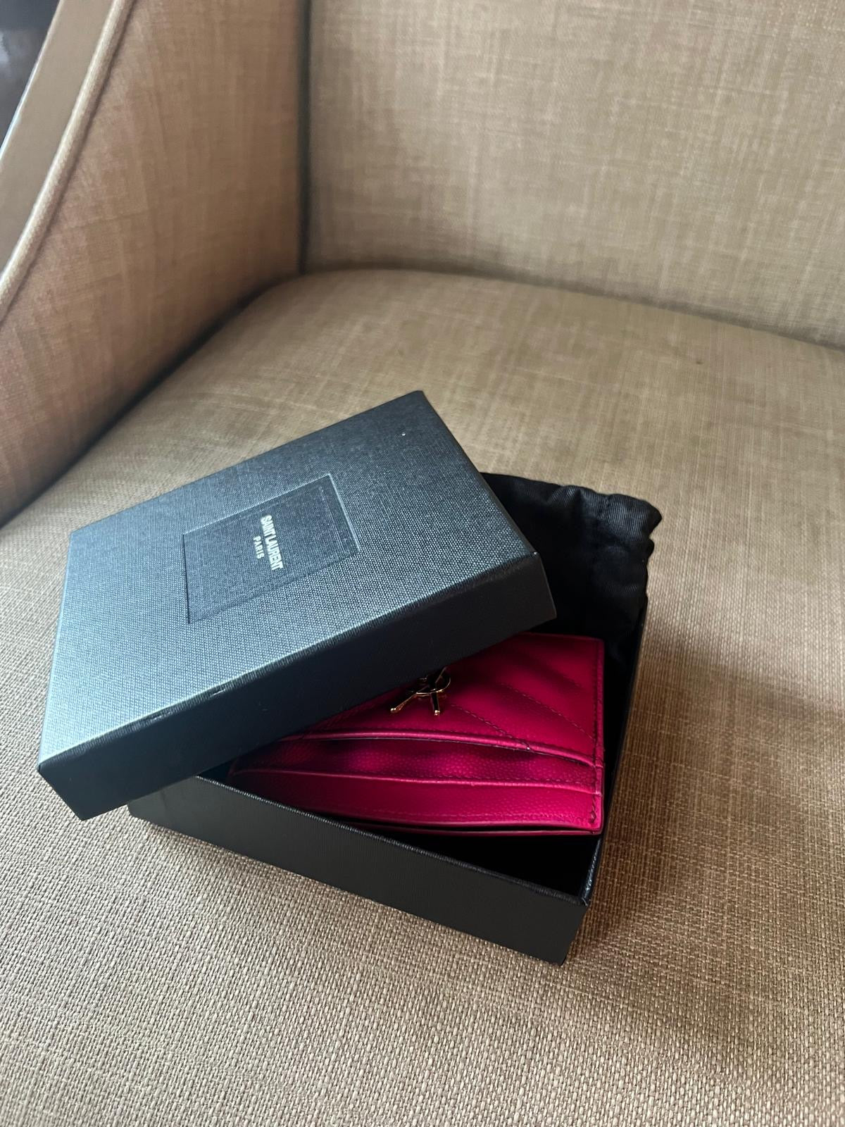 Authentic ysl saint Laurent card case