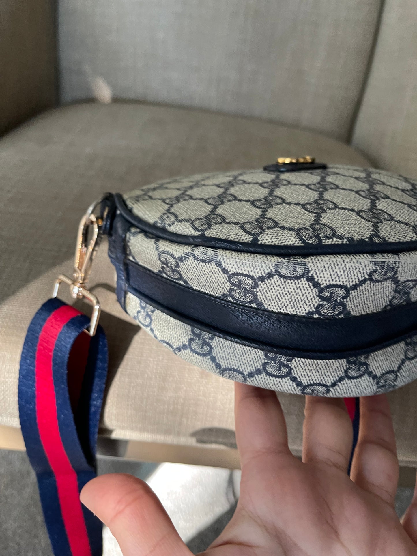 Authentic Gucci vintage gg canvas blue crossbody bag