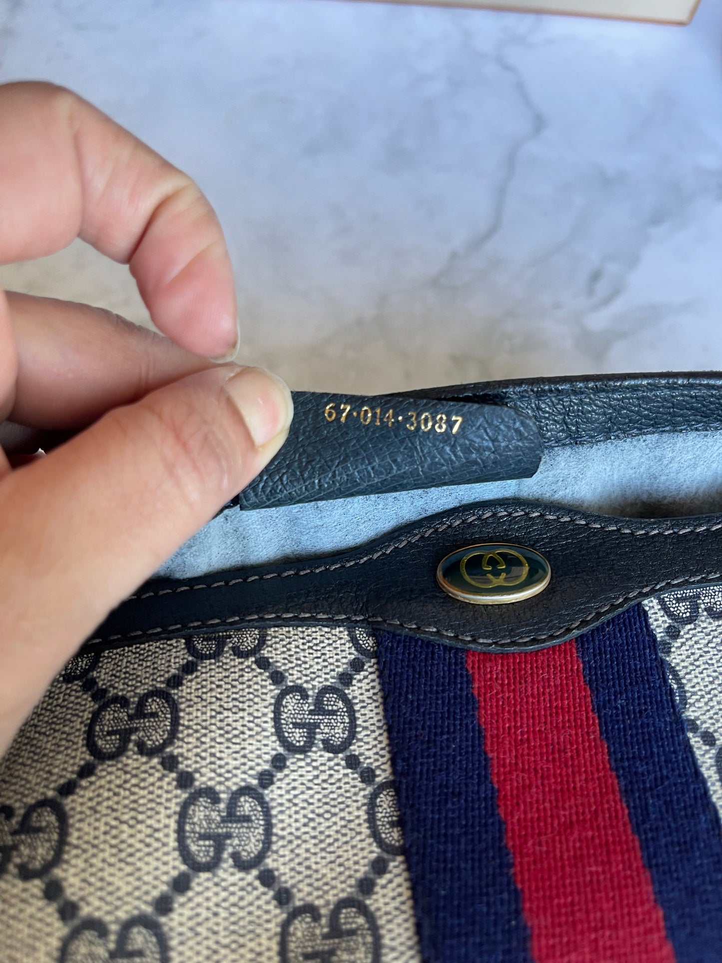 Authentic Gucci vintage web sherry line crossbody bag