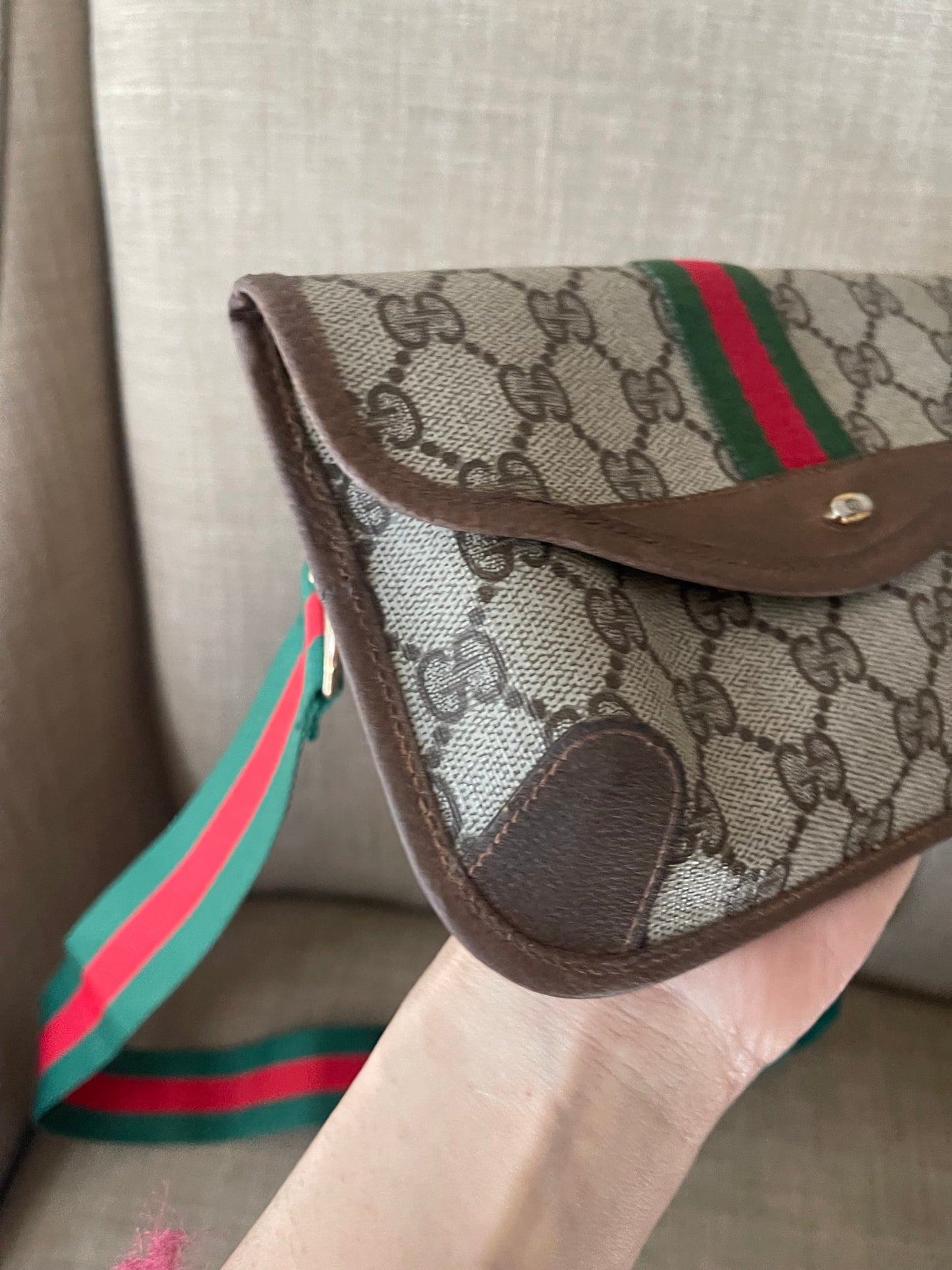 Authentic Gucci vintage clutch crossbody