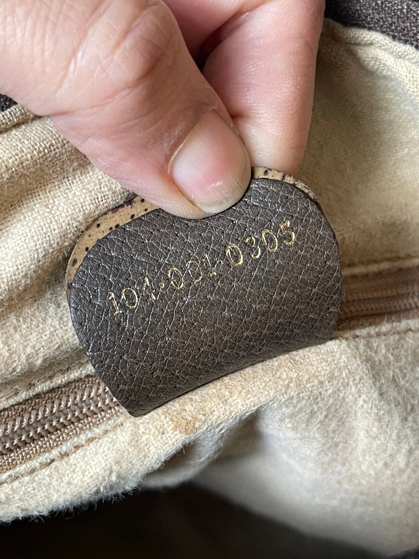 Authentic Gucci vintage gg canvas crossbody bag