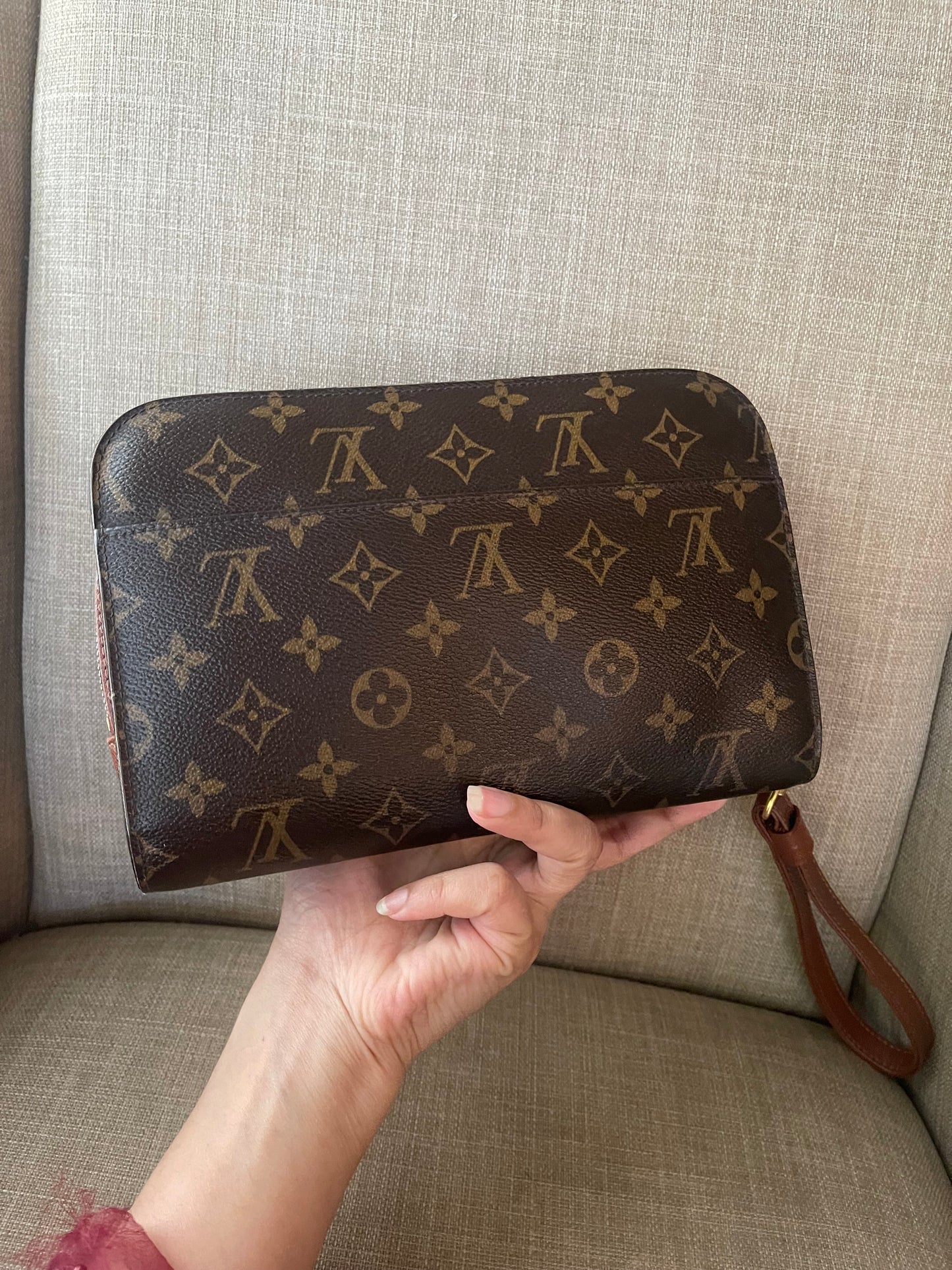 Authentic Louis Vuitton monogram wristlet pouch